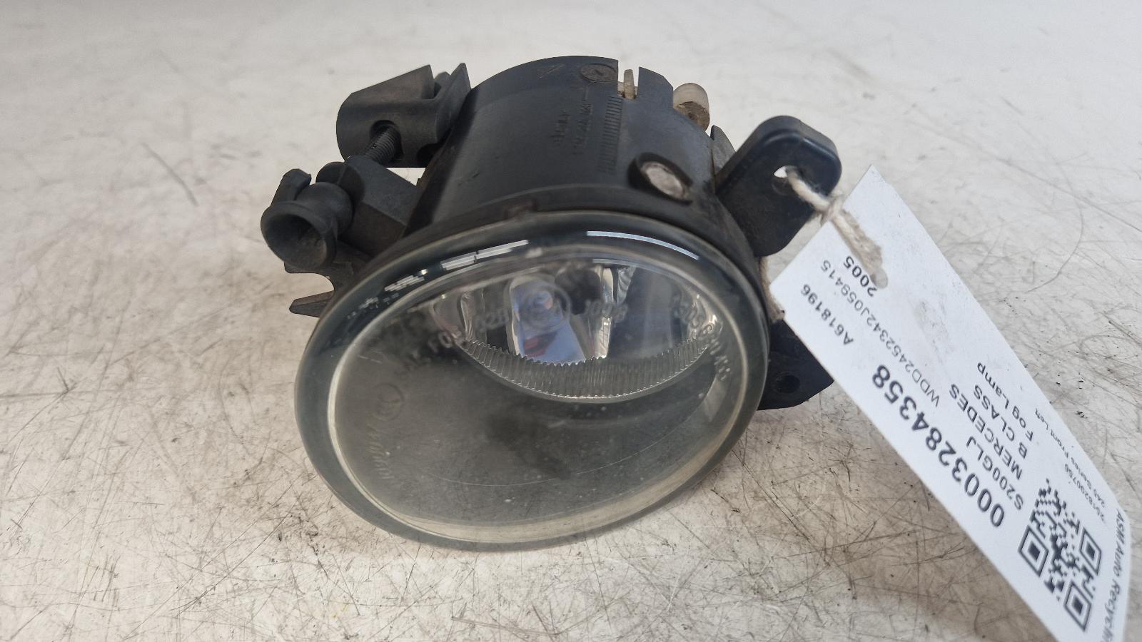 View Auto part Fog Lamp Mercedes B Class 2005