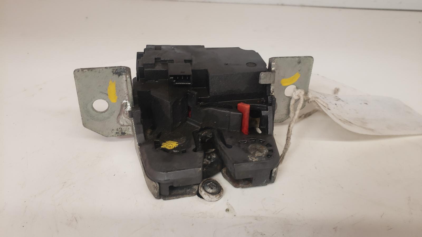 View Auto part Bootlid/Tailgate Lock Mercedes B Class 2005