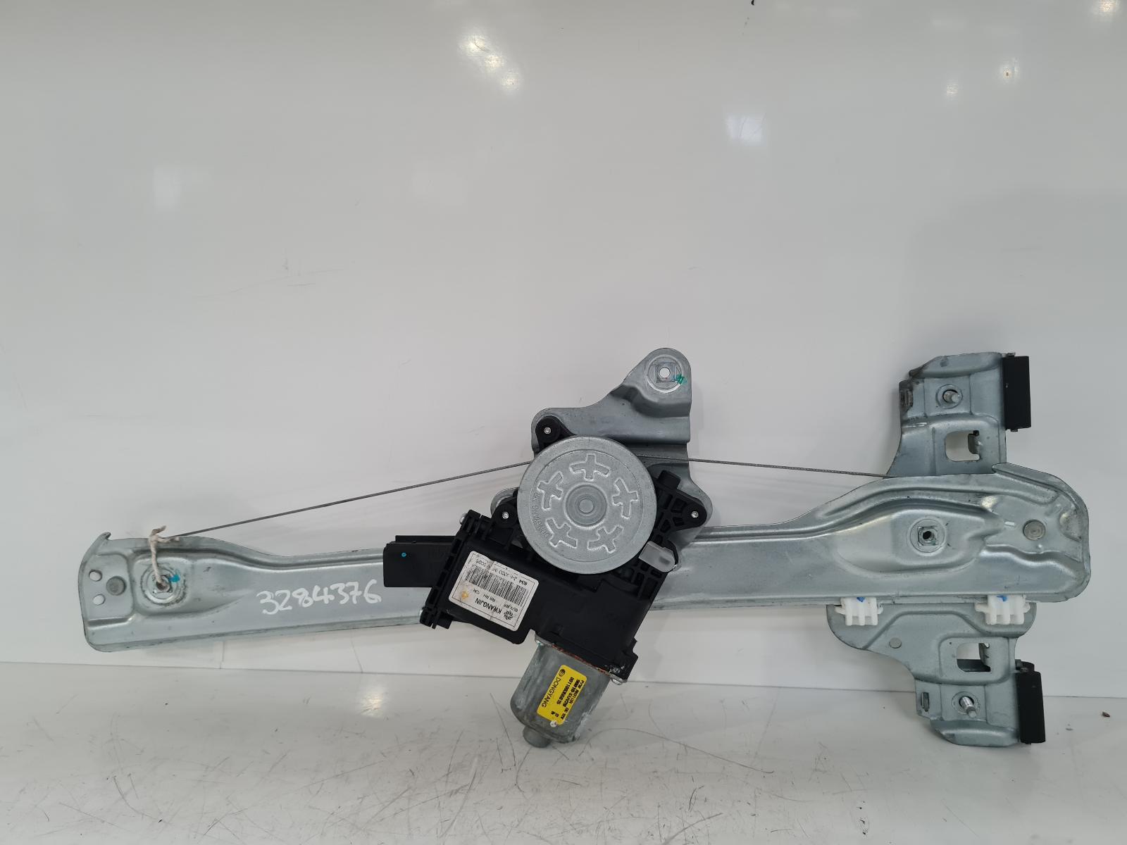 View Auto part RR Window Regulator Vauxhall Mokka 2014
