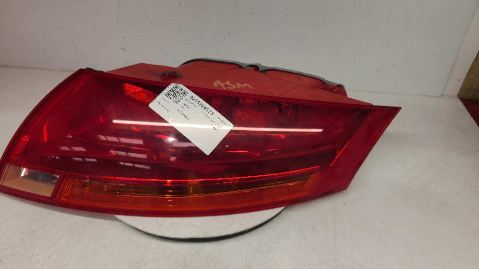 View Auto part R Taillight Audi Tt 2007