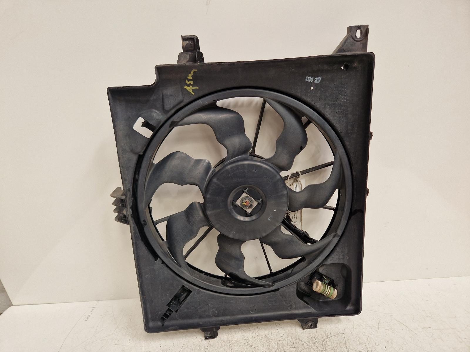 View Auto part Engine Cooling Motor Kia Ceed 2017
