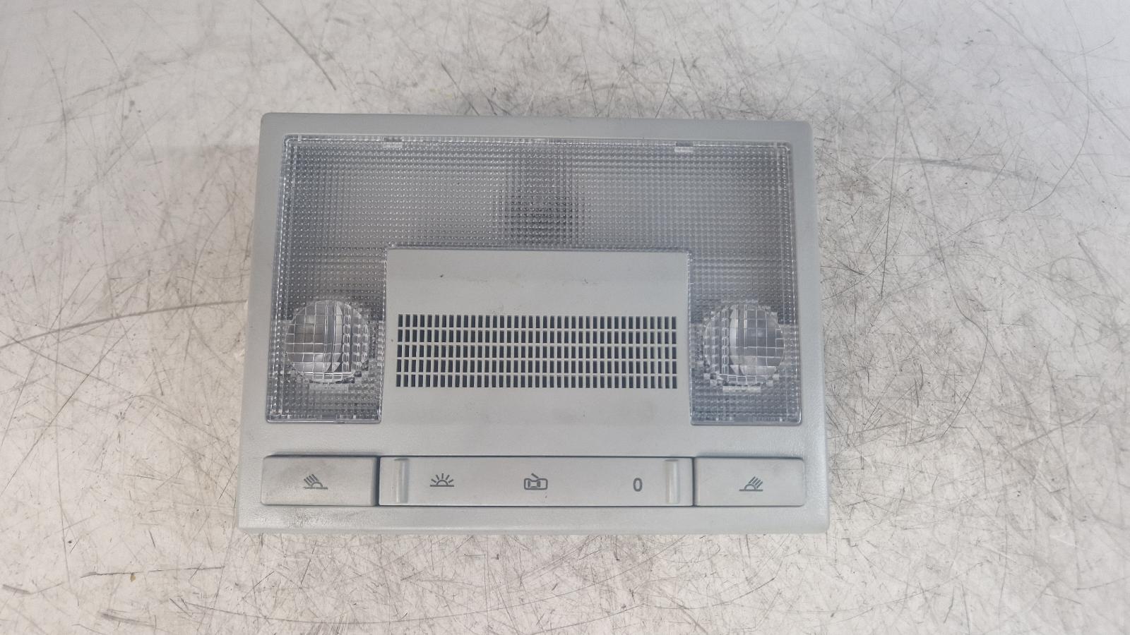 View Auto part Courtesy Light Volkswagen Polo 2017