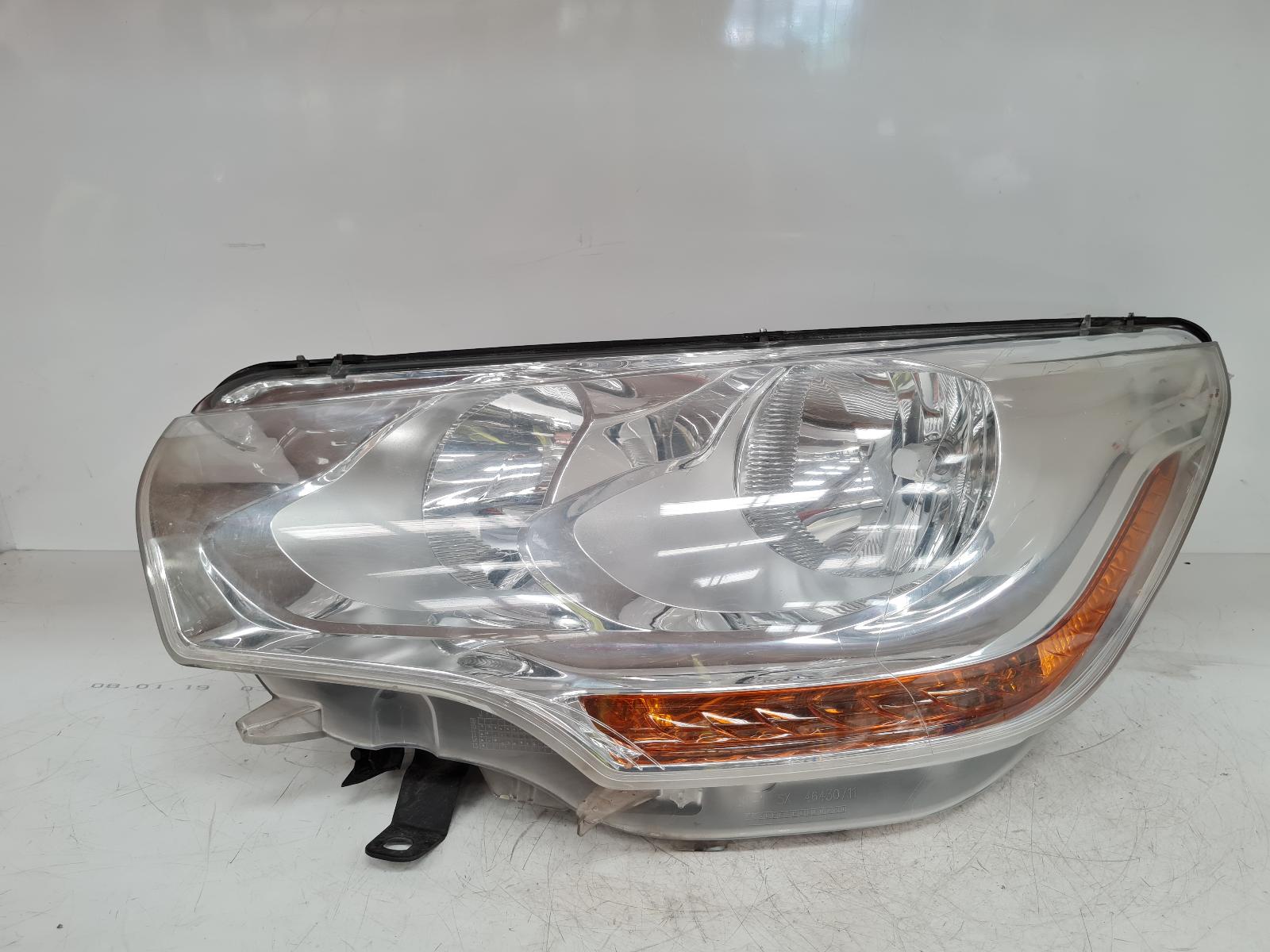 View Auto part L Headlamp Citroen Ds4 2013