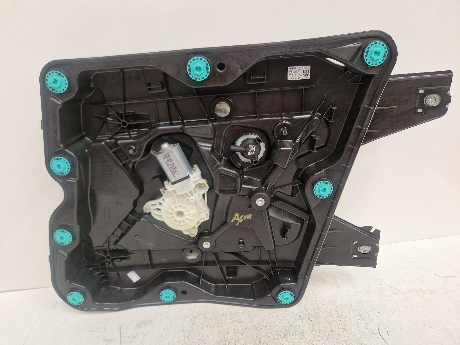 View Auto part LF Window Regulator Audi Q4 E-tron 2024