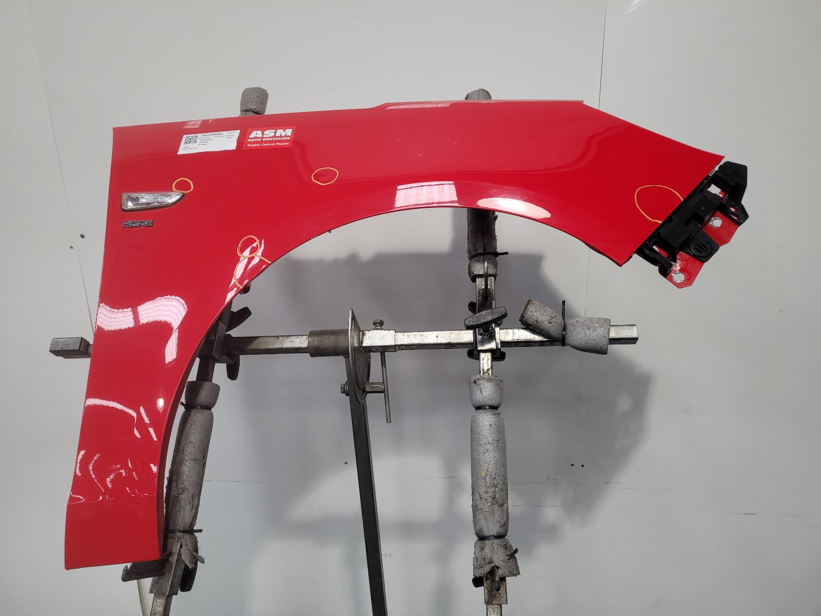 View Auto part R Wing Vauxhall Zafira 2015