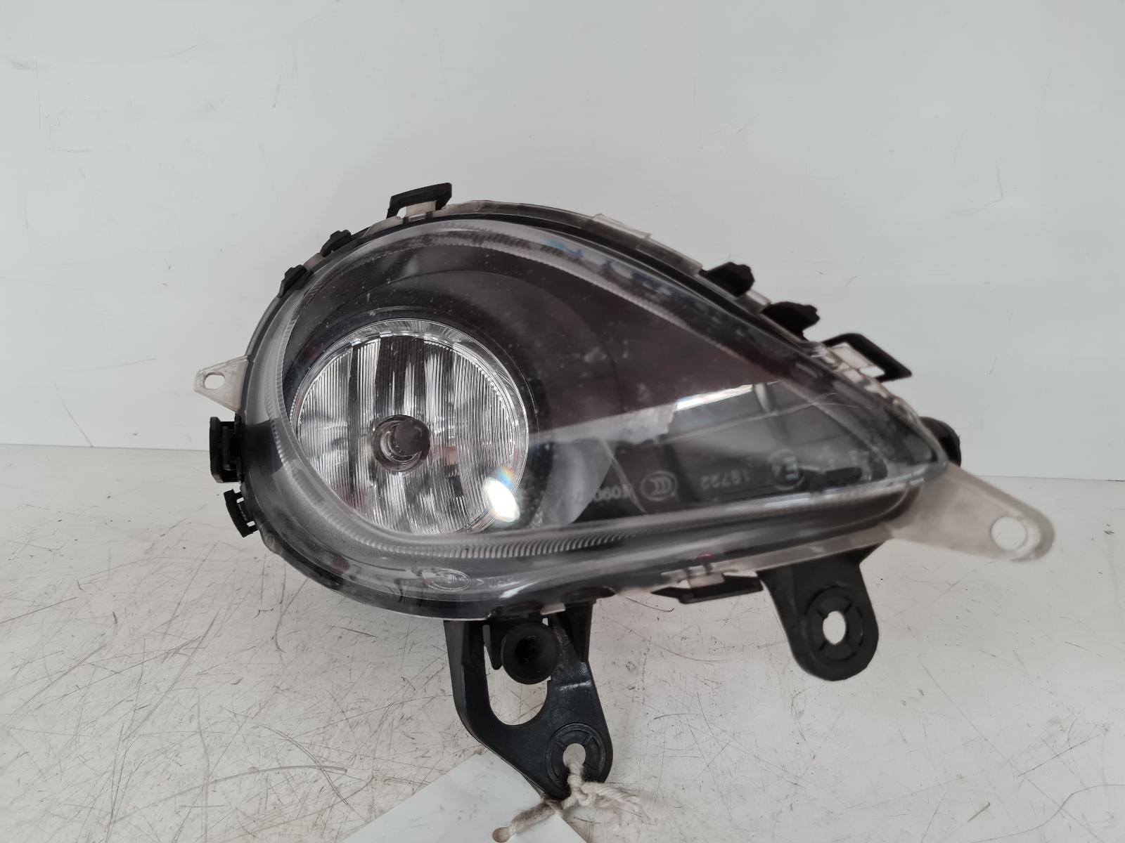 View Auto part Fog Lamp Vauxhall Zafira 2015