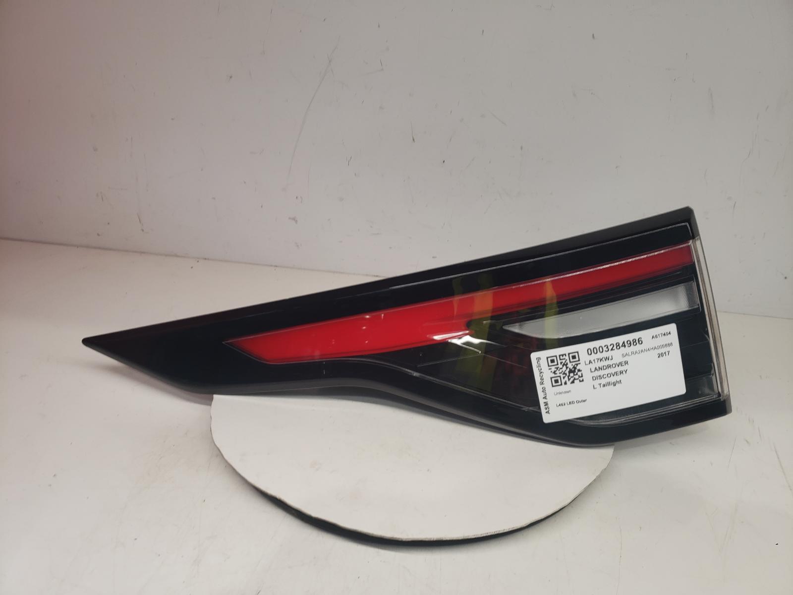 View Auto part L Taillight Land Rover Discovery 2017