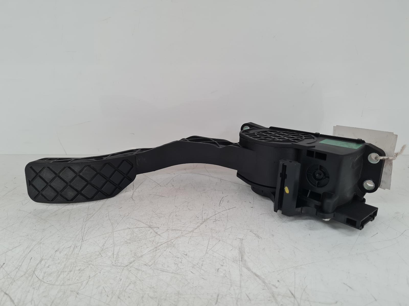 View Auto part Pedal Potentiometer Volkswagen Polo 2011