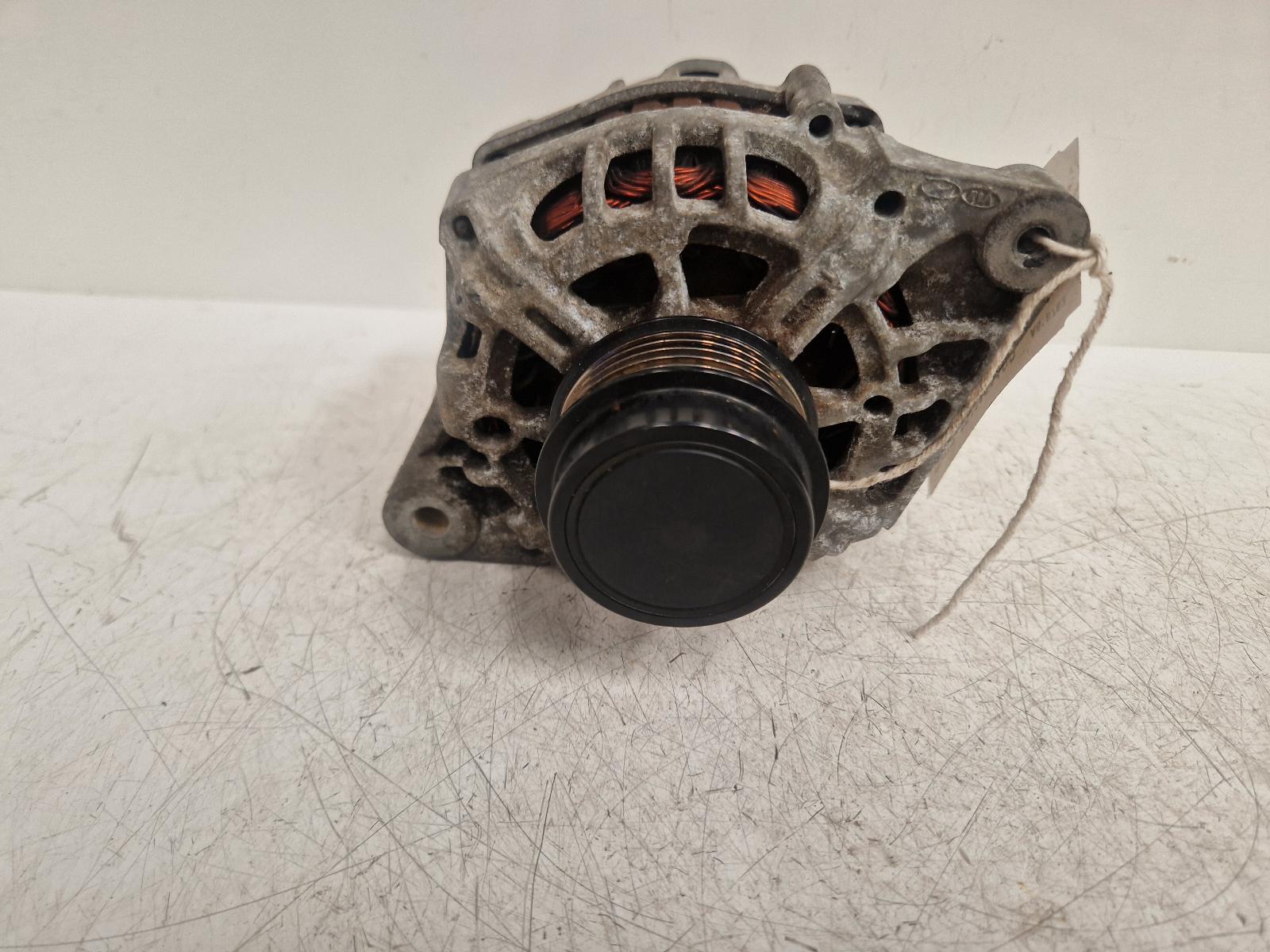 View Auto part Alternator Hyundai I20 2014