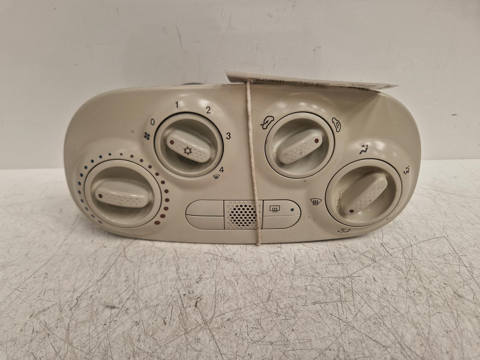 View Auto part Heater/AC Controller Fiat 500 2008