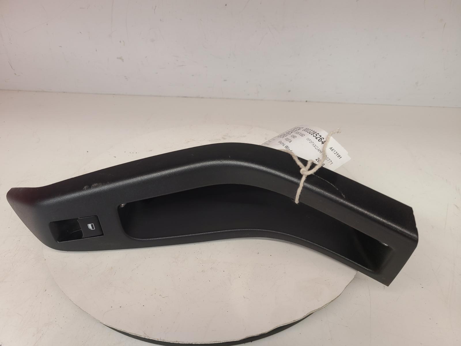 View Auto part Elect. Window Switch Ford Fiesta 2018