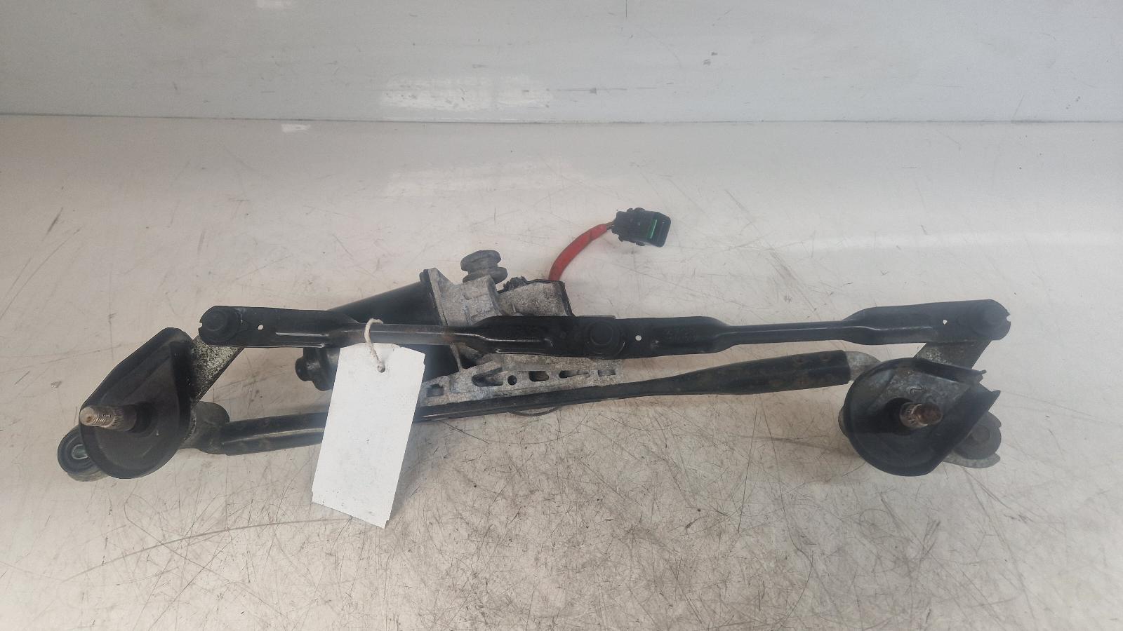 View Auto part Wiper Motor Front Hyundai I20 2009