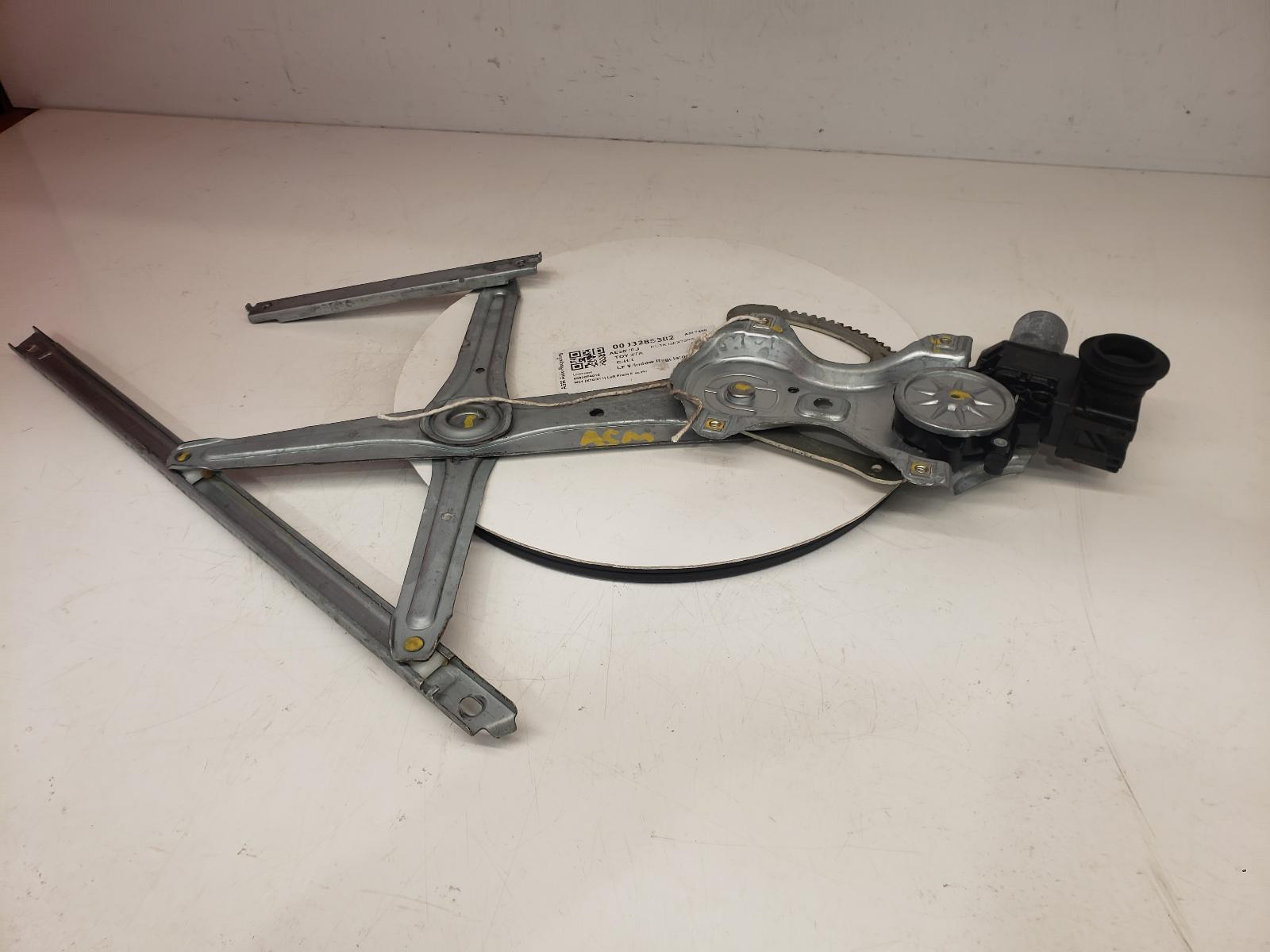 View Auto part LF Window Regulator Toyota C-hr 2020