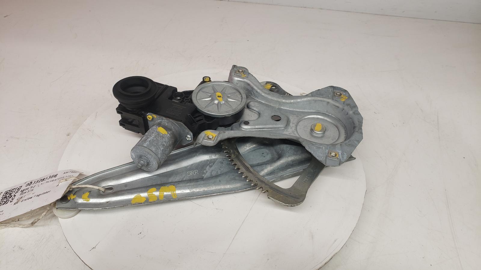 View Auto part RR Window Regulator Toyota C-hr 2020