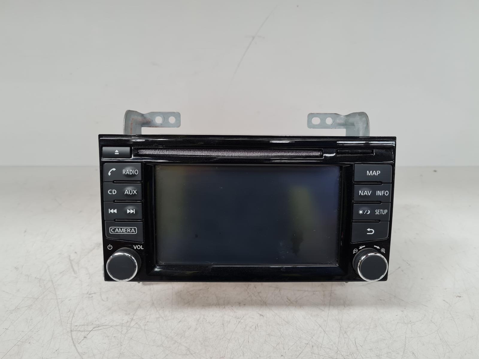View Auto part A/V Equipment Nissan Juke 2016