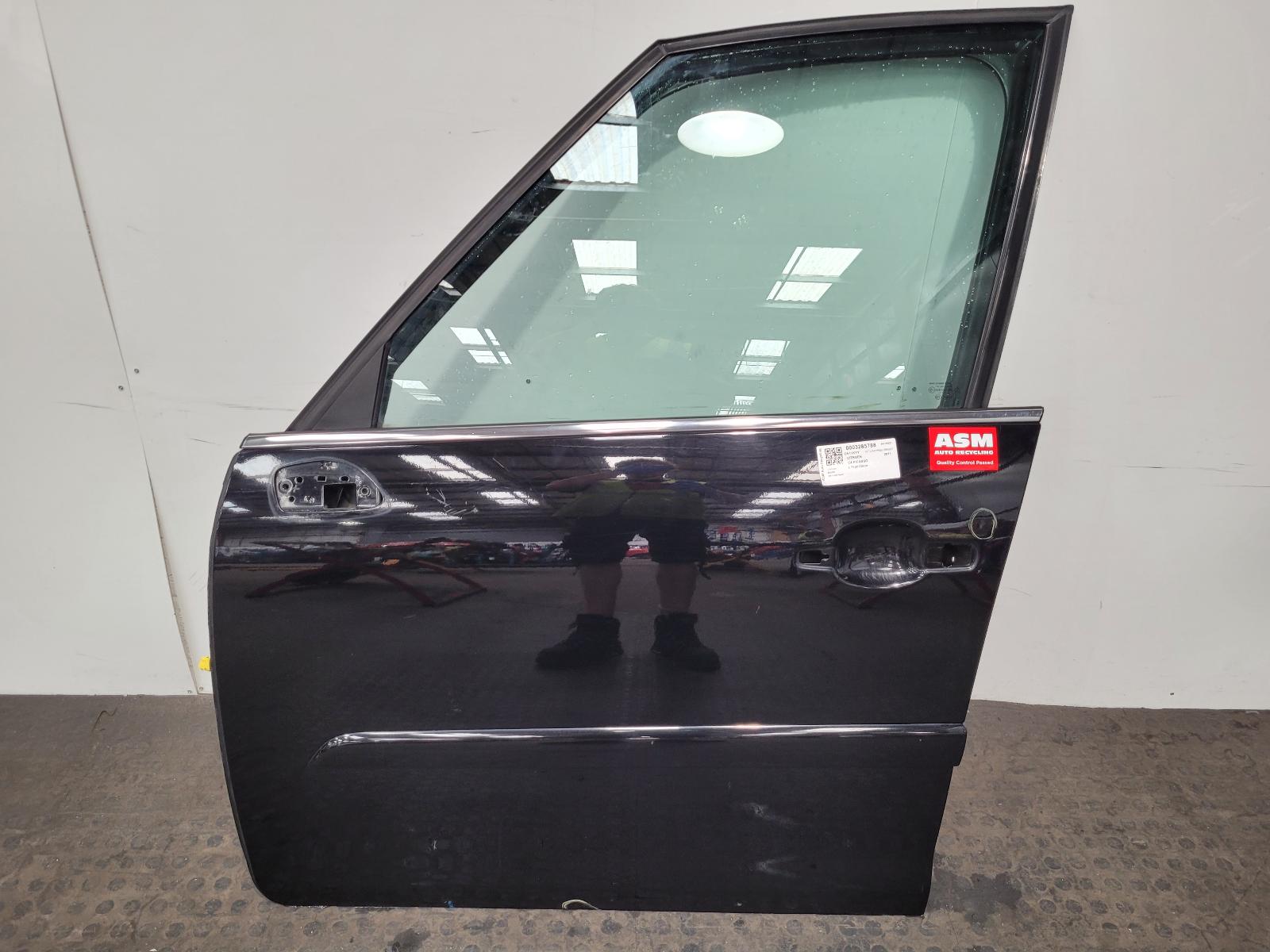 View Auto part L Front Door Citroen C4 Picasso 2011