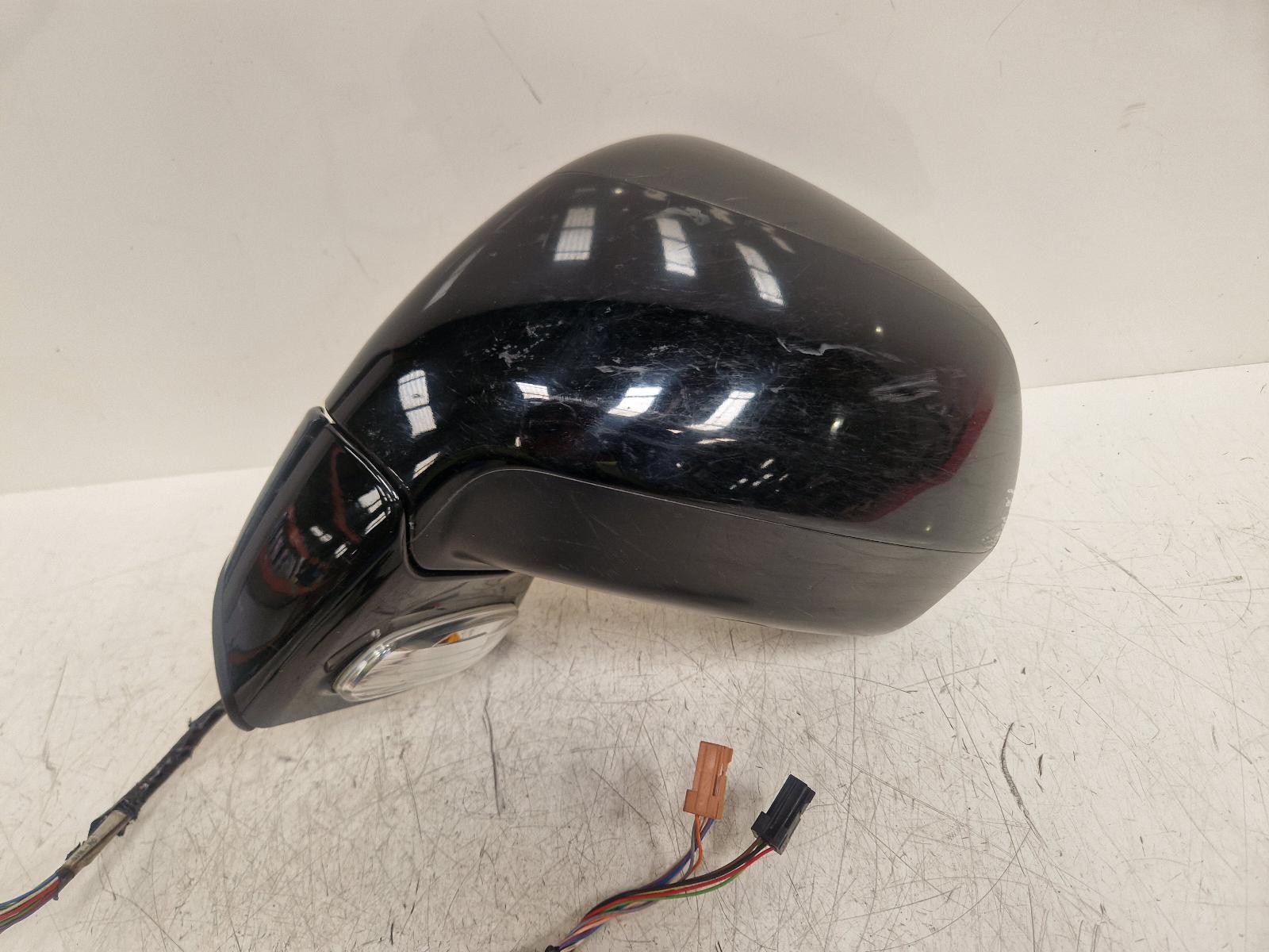 View Auto part L Door Mirror Citroen C4 Picasso 2011