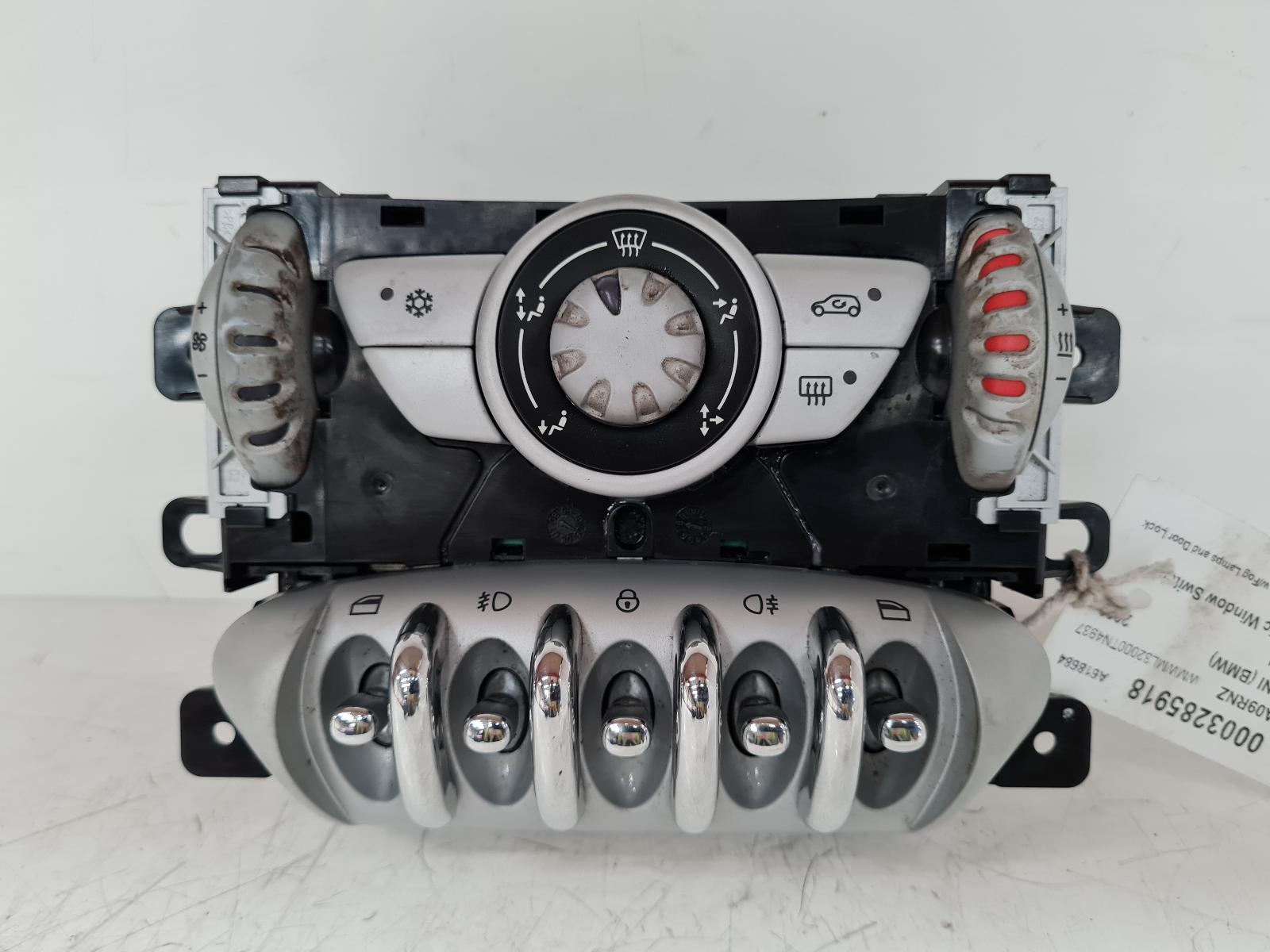 View Auto part Elect. Window Switch Mini (bmw) Mini 2009