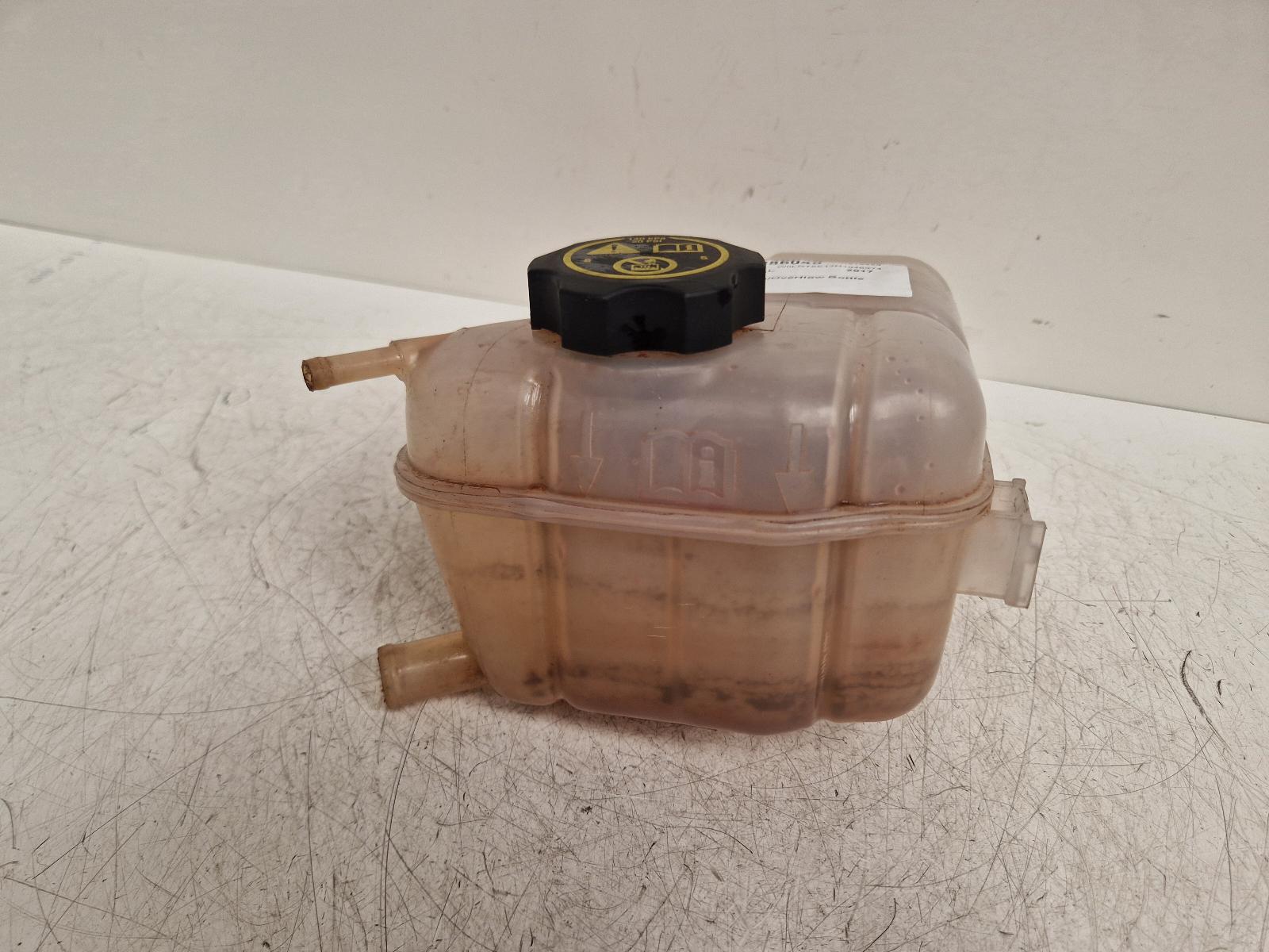 View Auto part Overflow Bottle Vauxhall Insignia 2017