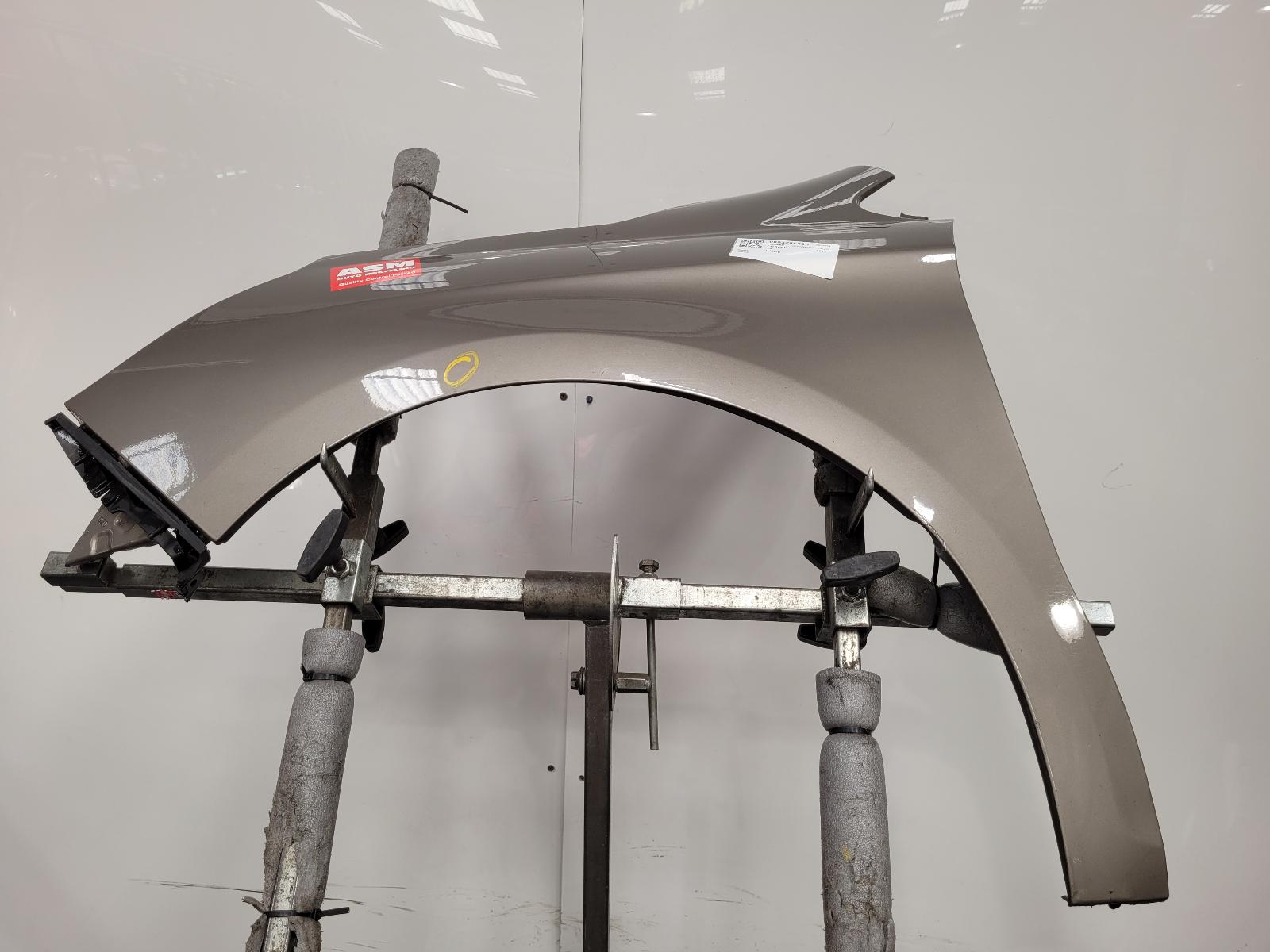 View Auto part L Wing Citroen C4 2015