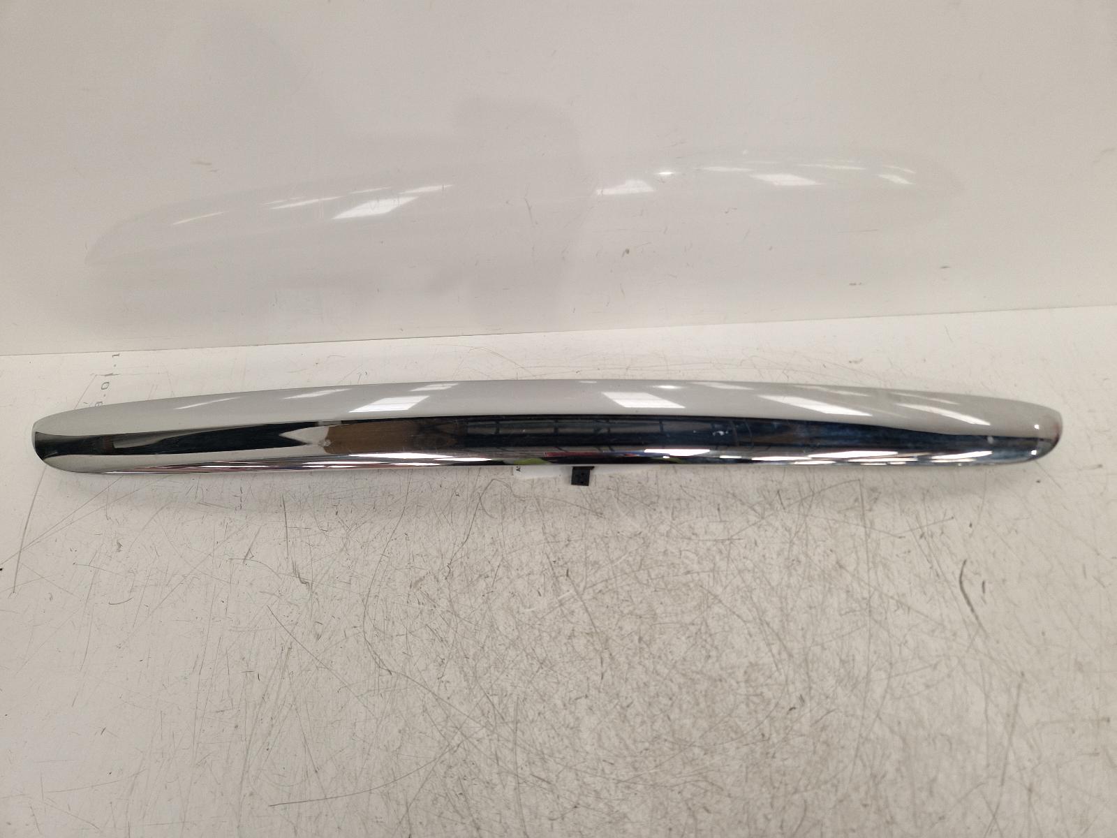 View Auto part Tailgate Handle Mini (bmw) Mini 2009