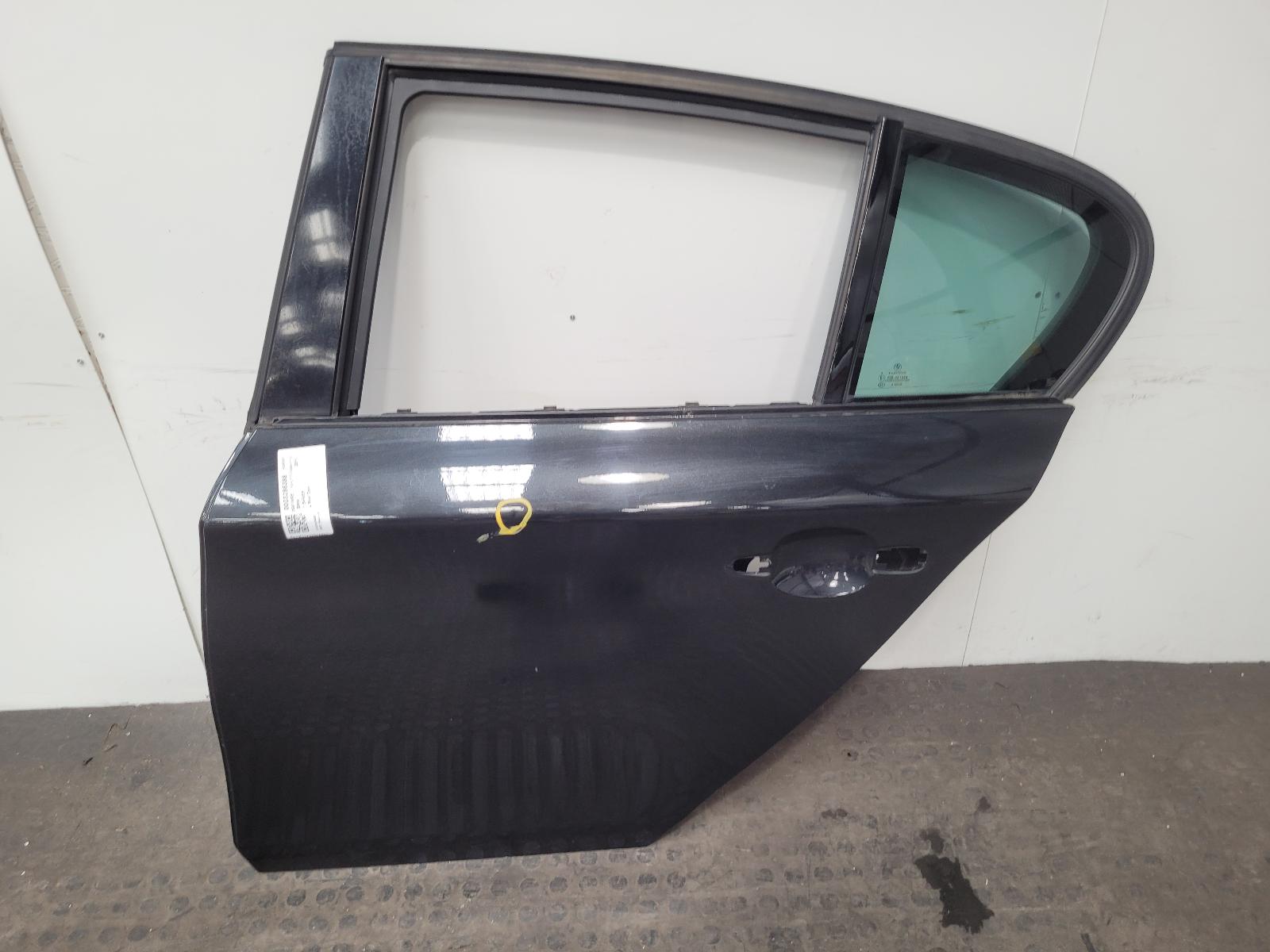 View Auto part L Rear Door Bmw 1 Series 2011