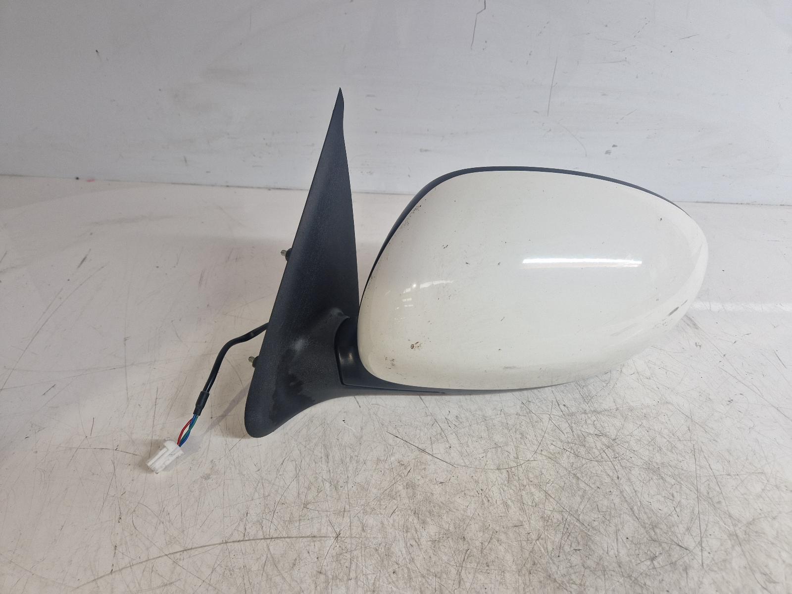 View Auto part L Door Mirror Nissan Juke 2012