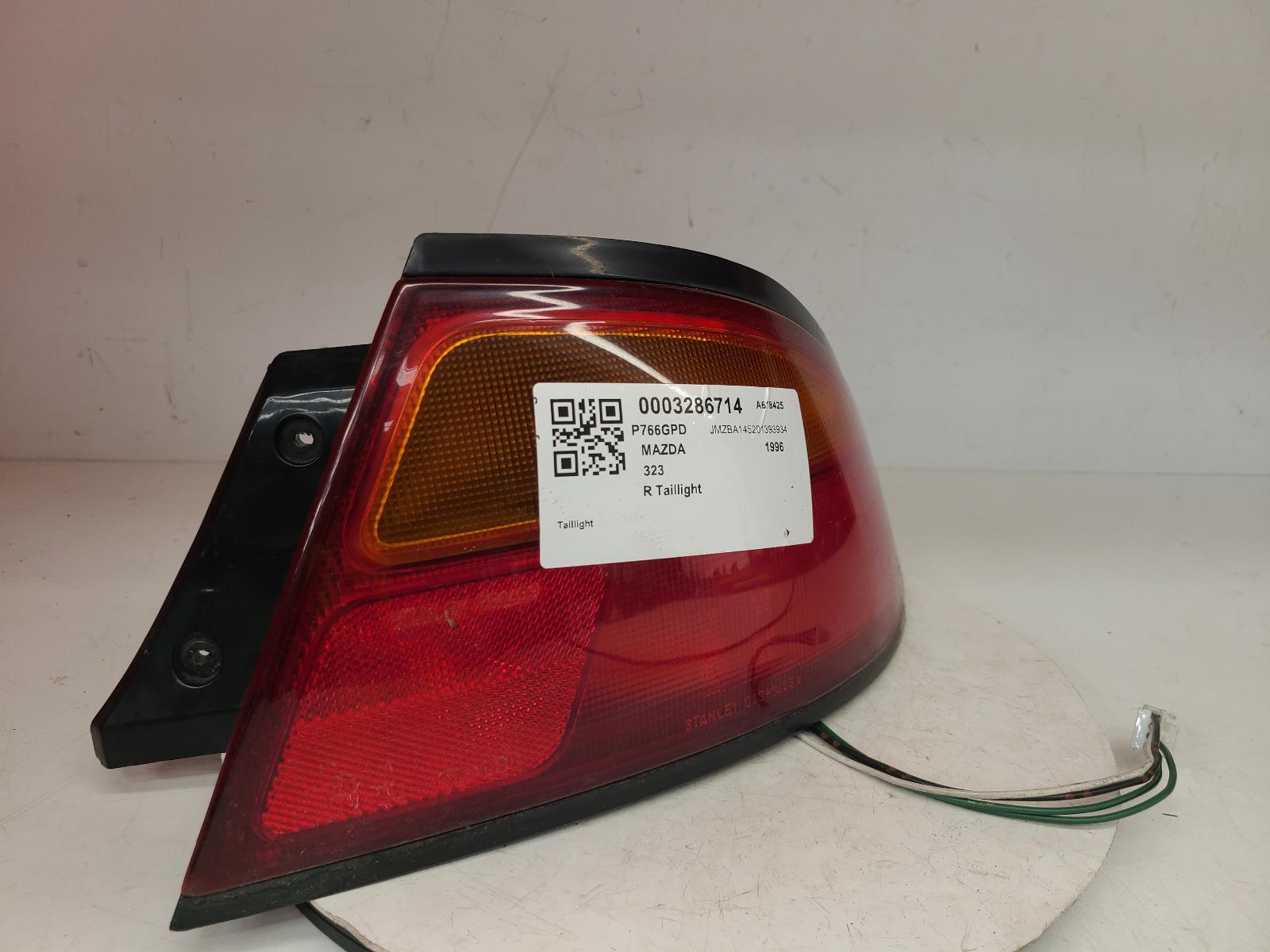 View Auto part R Taillight Mazda 323 1996