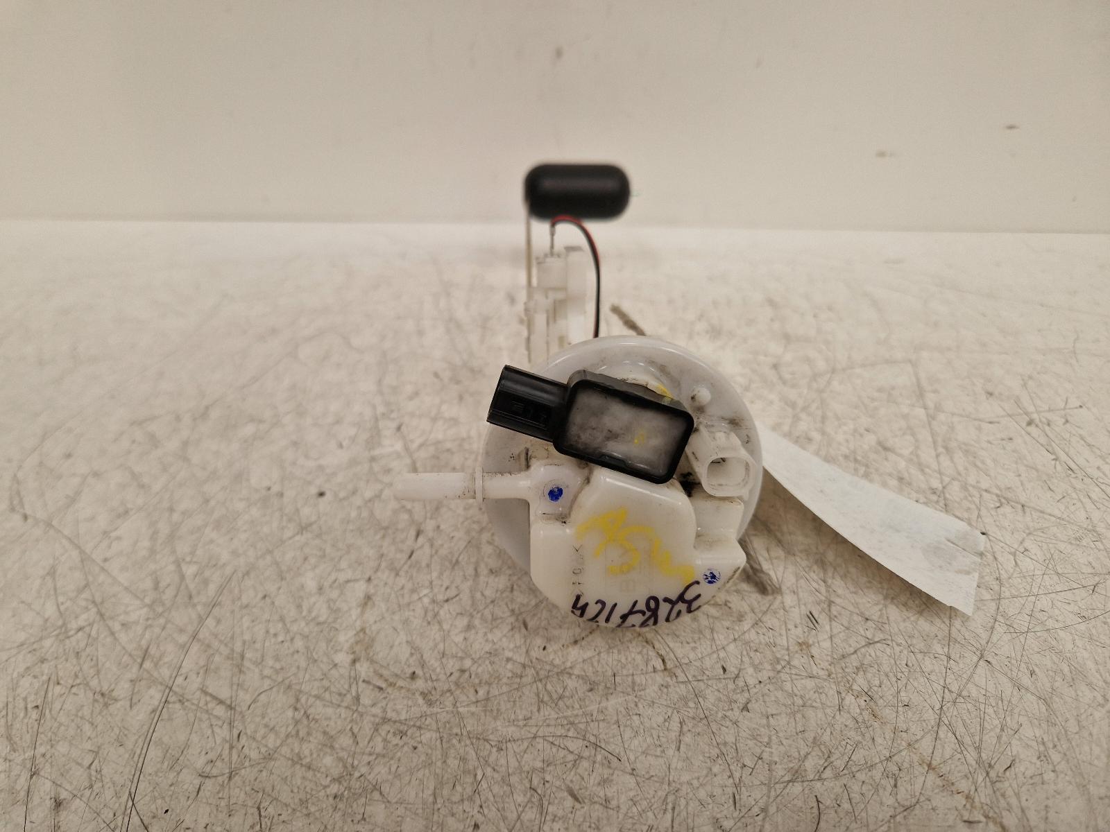 View Auto part Fuel Pump Yamaha X-max 125 2022