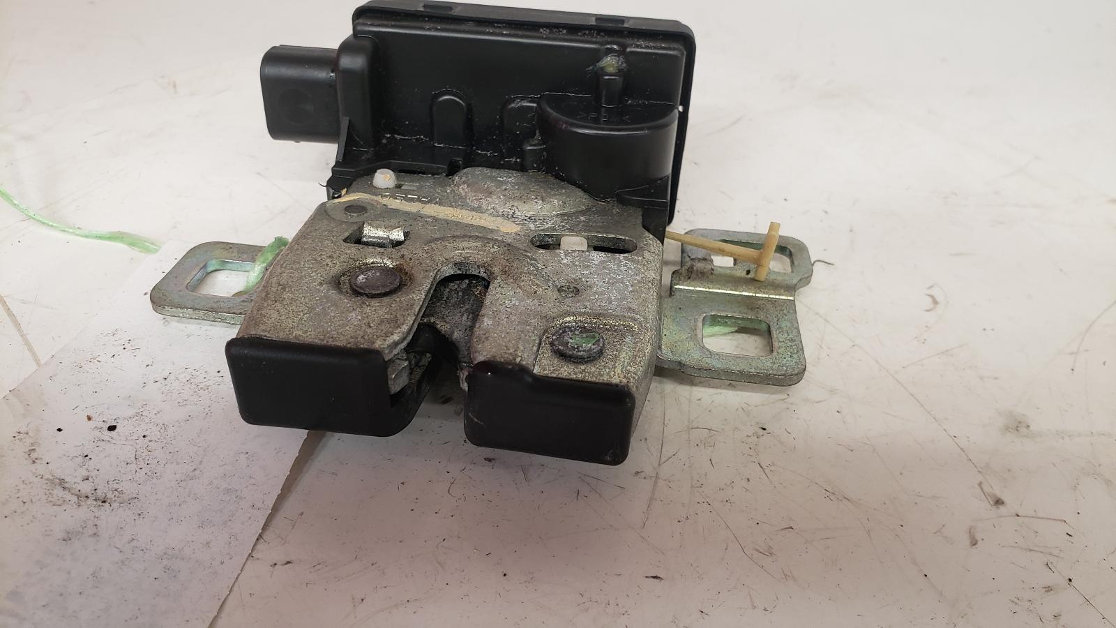 View Auto part Bootlid/Tailgate Lock Mini (bmw) Mini 2007