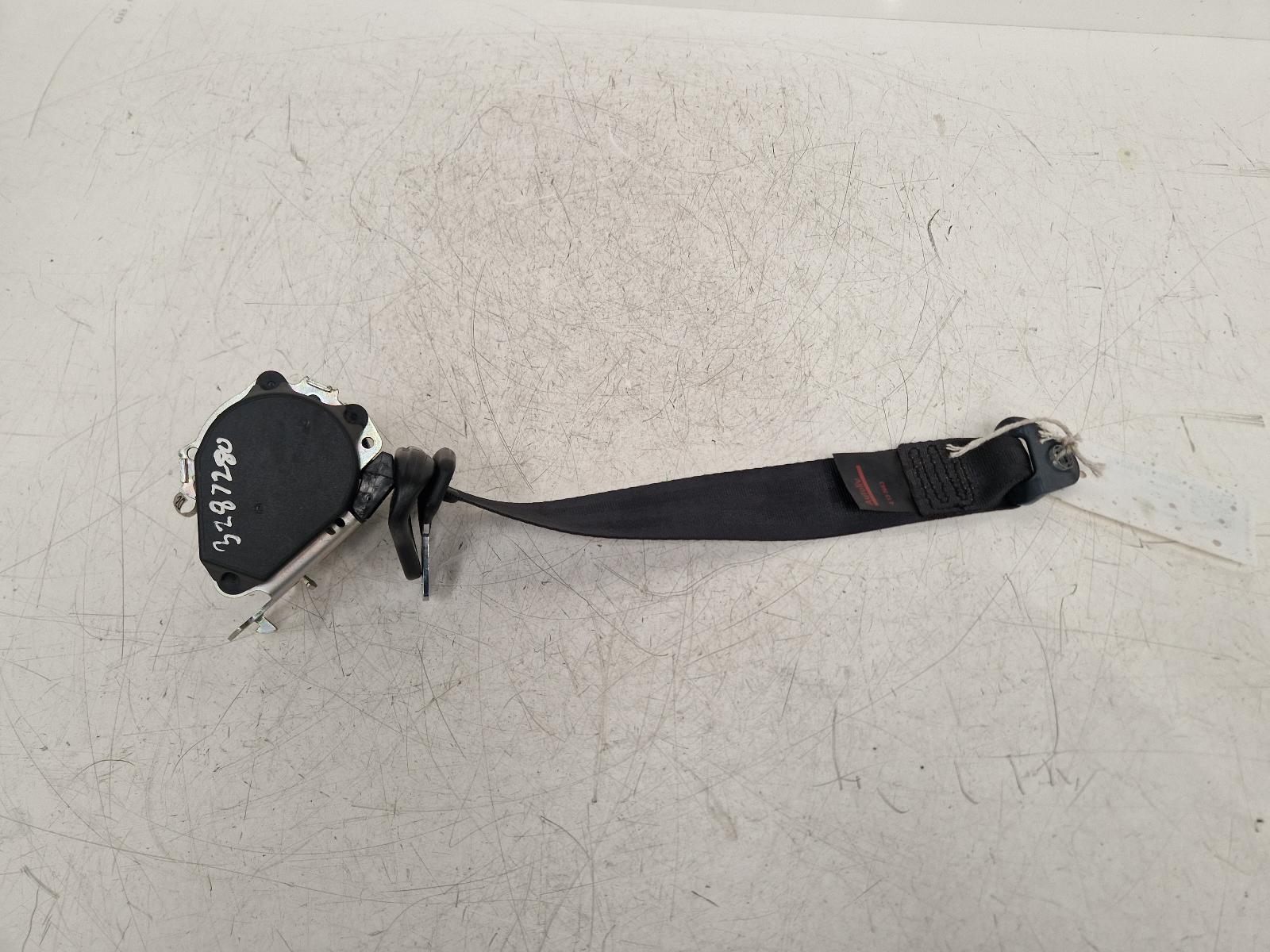 View Auto part Seat Belt Peugeot 208 2014