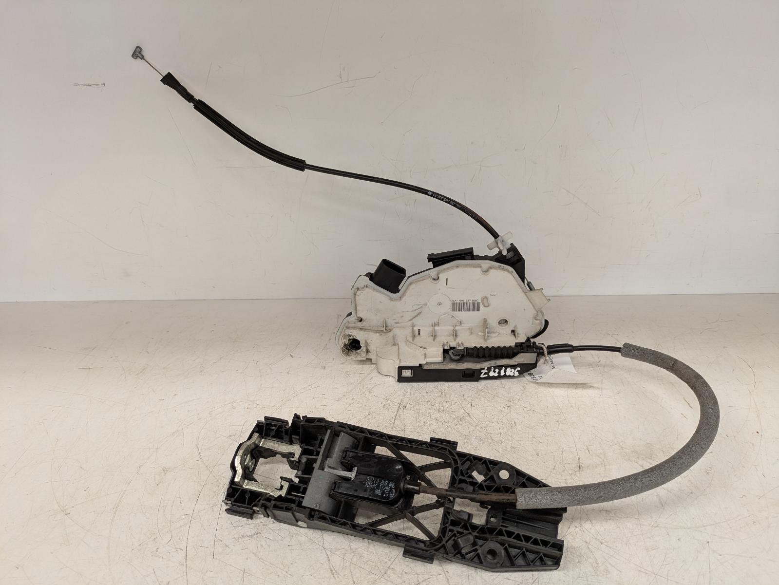 View Auto part Door Lock Assembly Skoda Fabia 2011