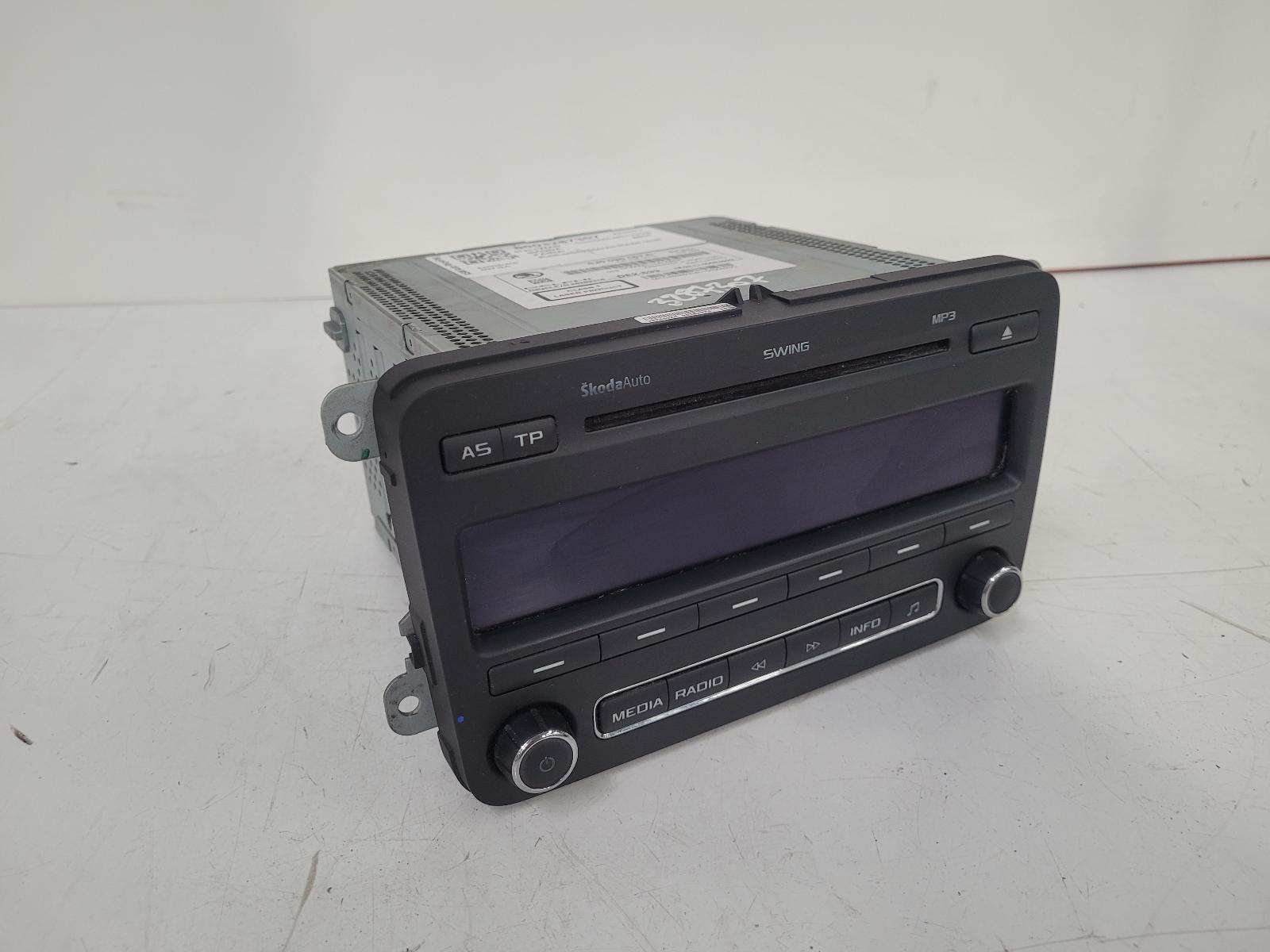 View Auto part A/V Equipment Skoda Fabia 2011