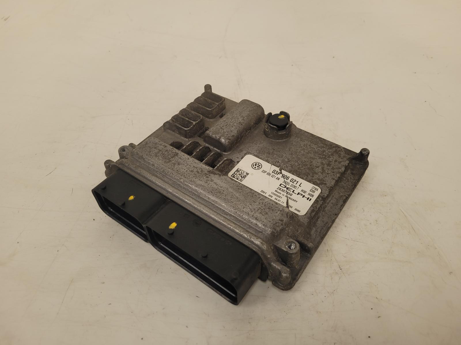 View Auto part ECU Skoda Fabia 2011
