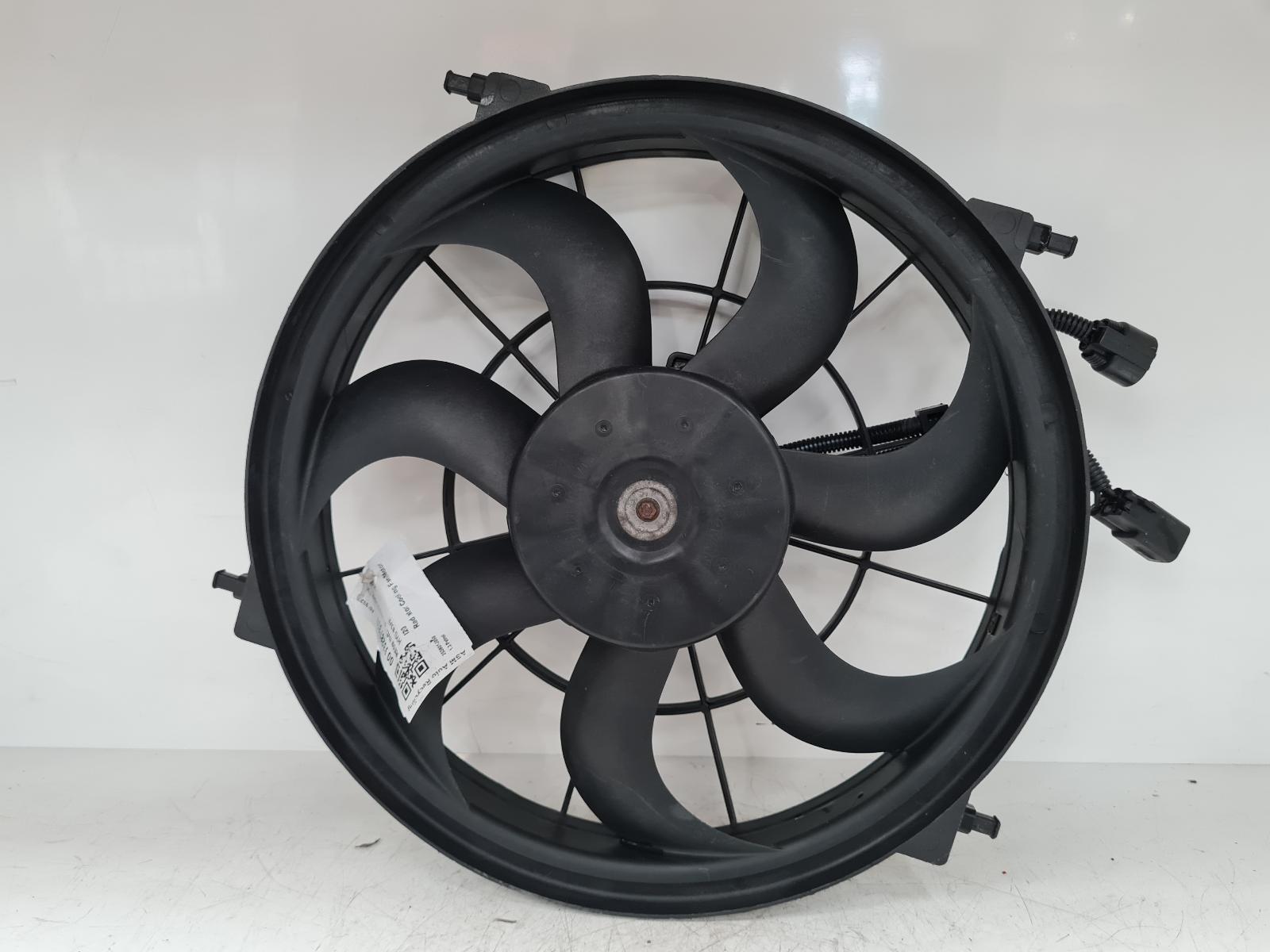 View Auto part Engine Cooling Motor Hyundai I20 2009