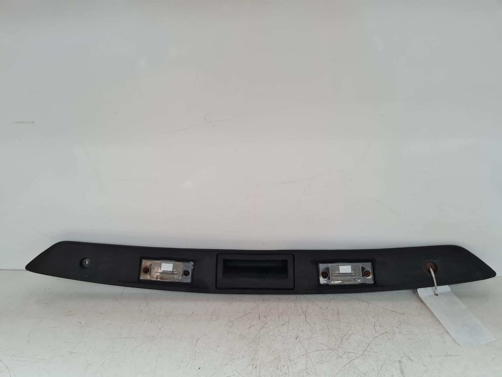View Auto part Tailgate Handle Volkswagen Tiguan 2008