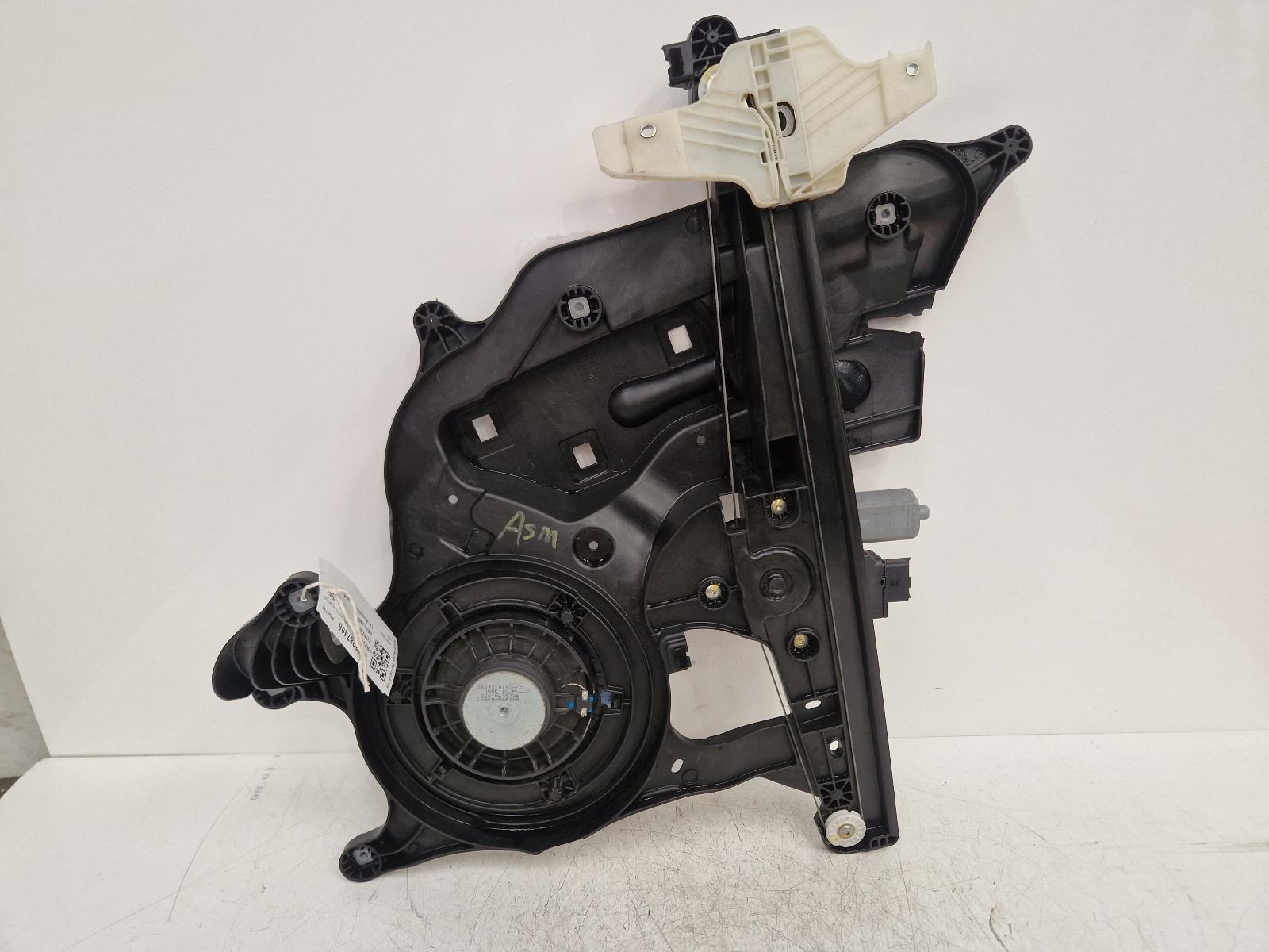 View Auto part LF Window Regulator Citroen Berlingo 2020