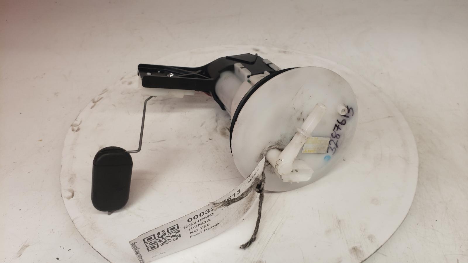 View Auto part Fuel Pump Honda Nc 750 2021