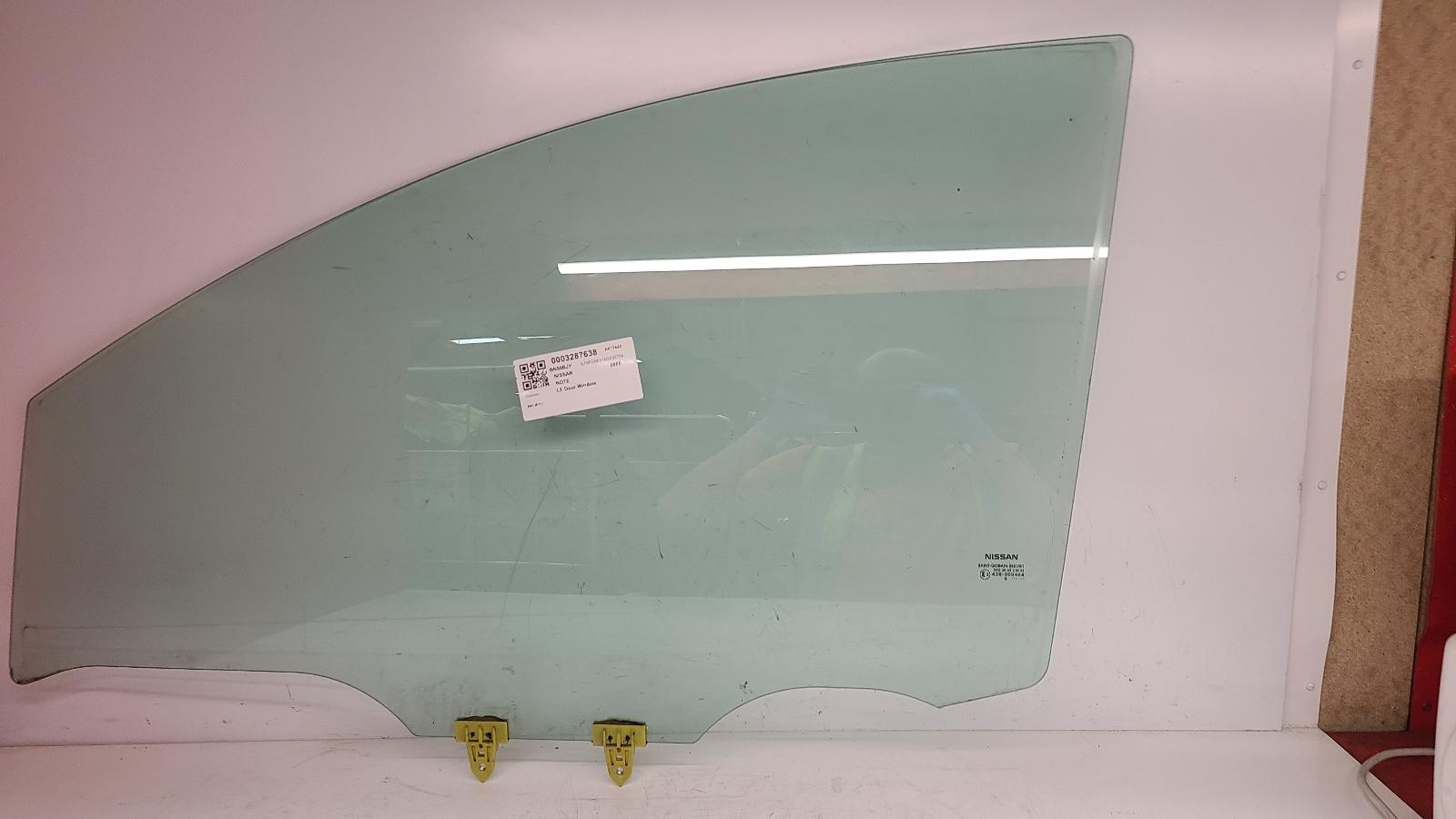 View Auto part LF Door Window Nissan Note 2009