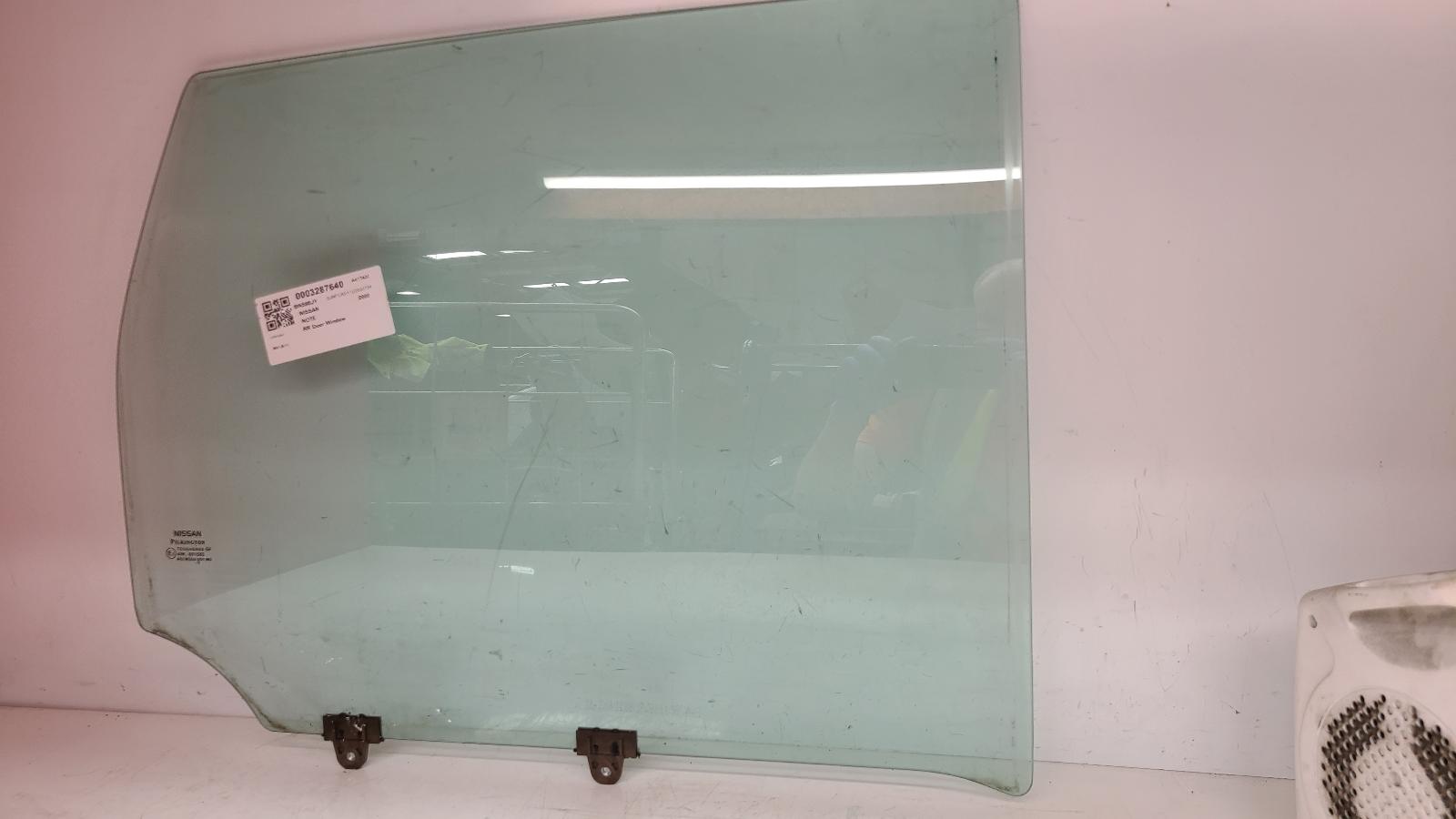 View Auto part RR Door Window Nissan Note 2009