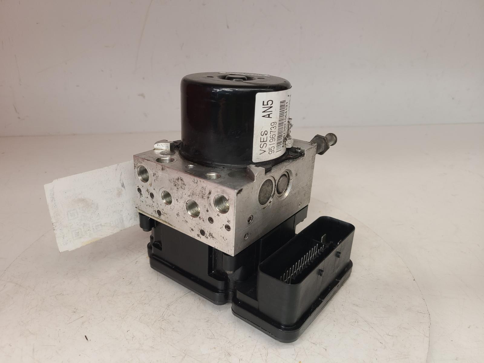 View Auto part ABS Pump/Modulator Vauxhall Antara 2012