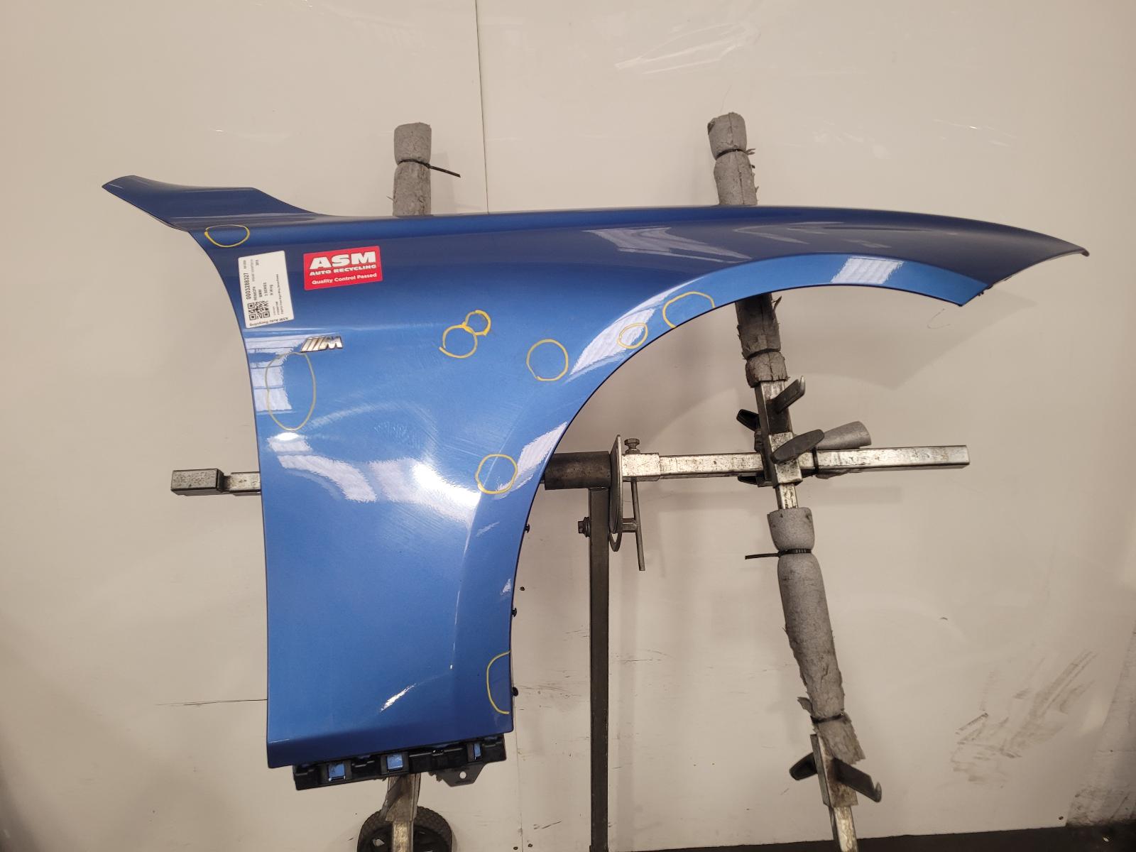 View Auto part R Wing Bmw 3 Series 2016