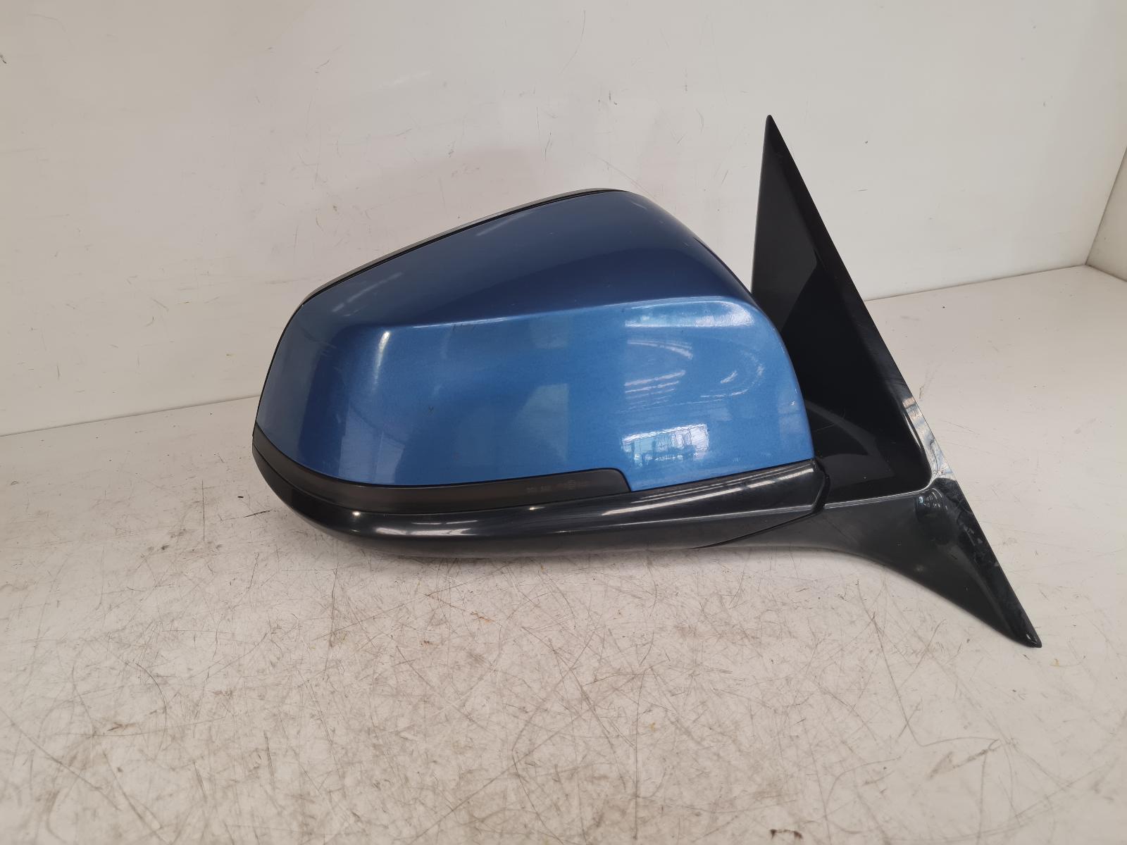 View Auto part R Door Mirror Bmw 3 Series 2016