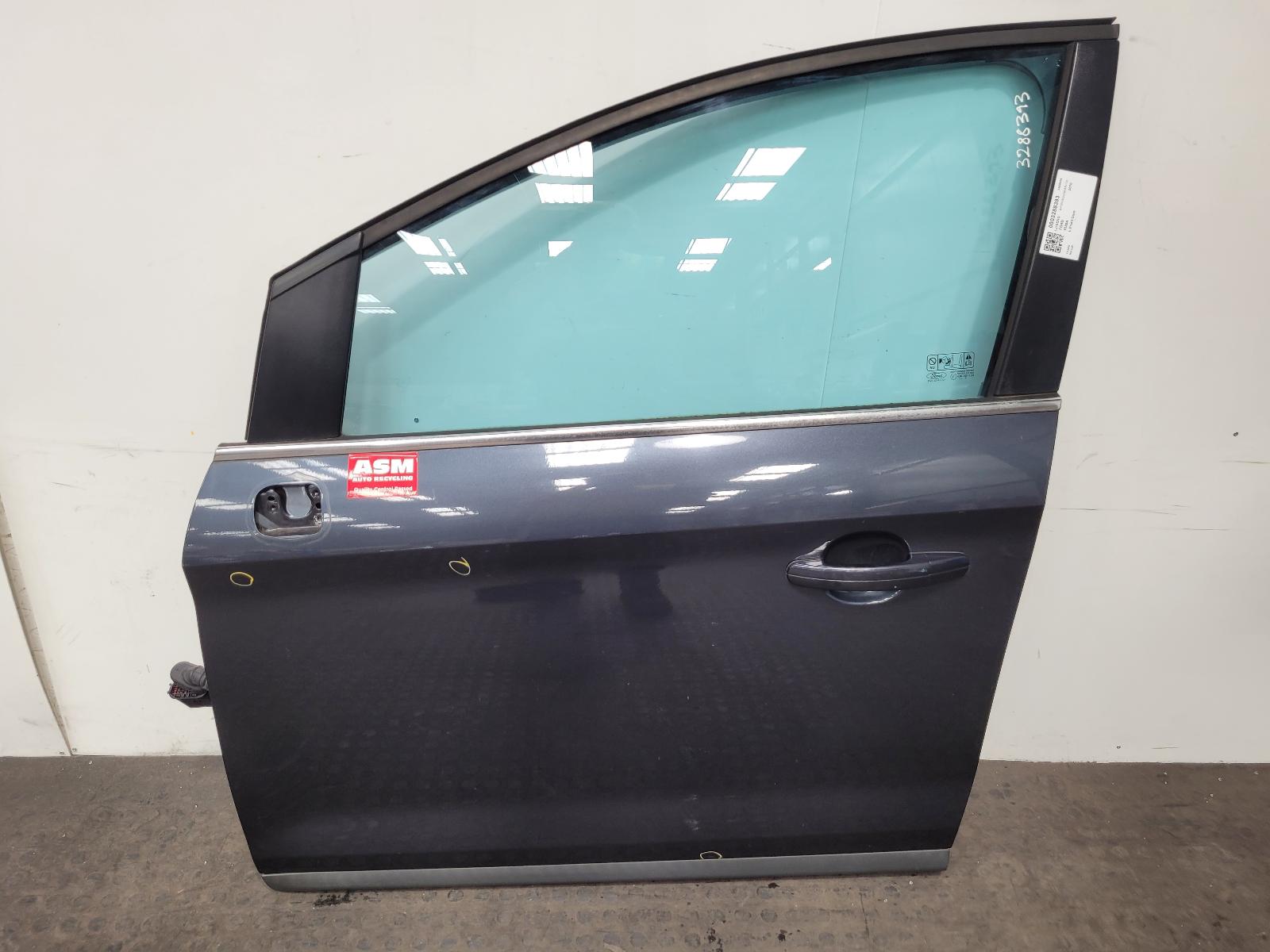 View Auto part L Front Door Ford Kuga 2010