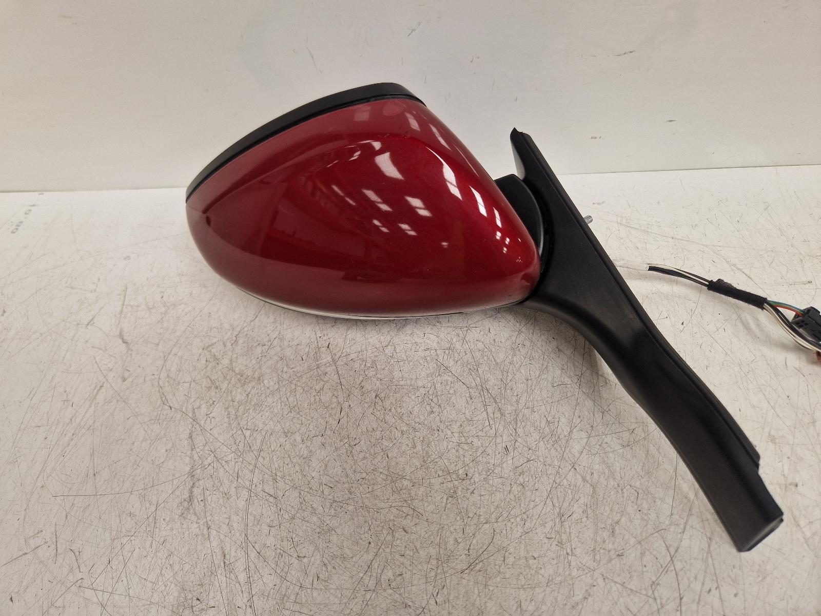 View Auto part R Door Mirror Peugeot 208 2012
