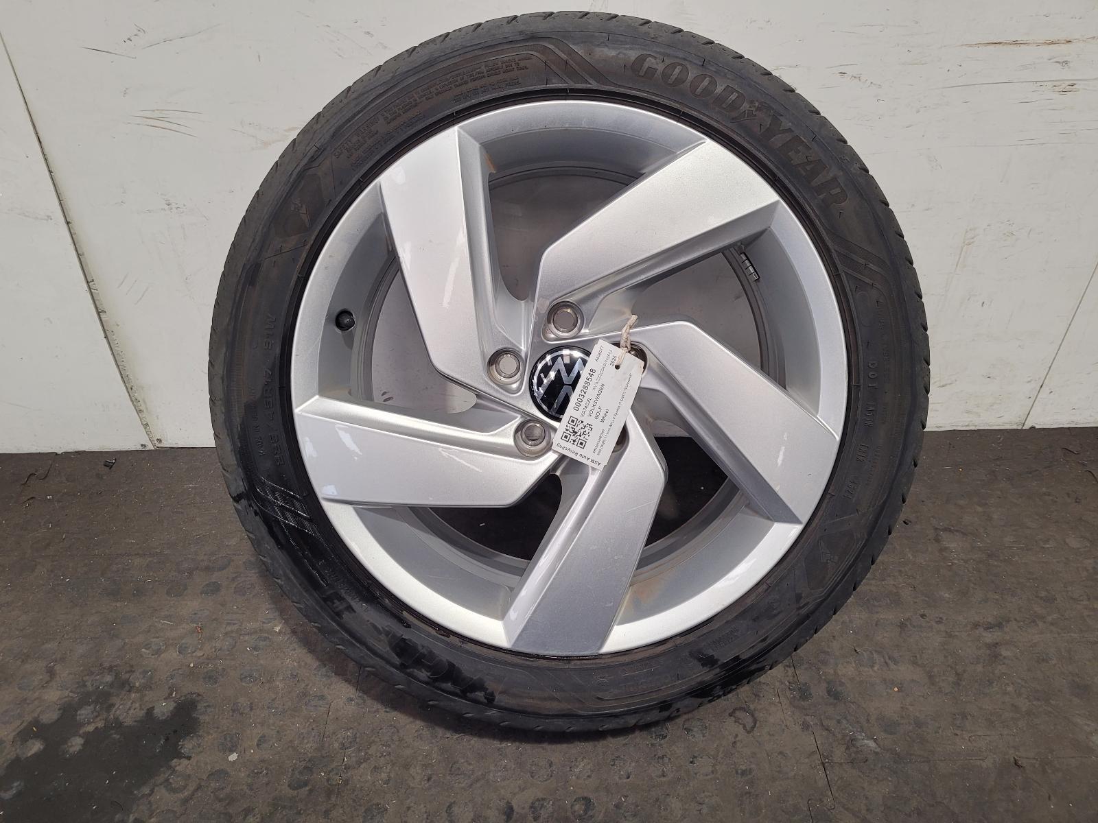 View Auto part Wheel Volkswagen Golf 2025