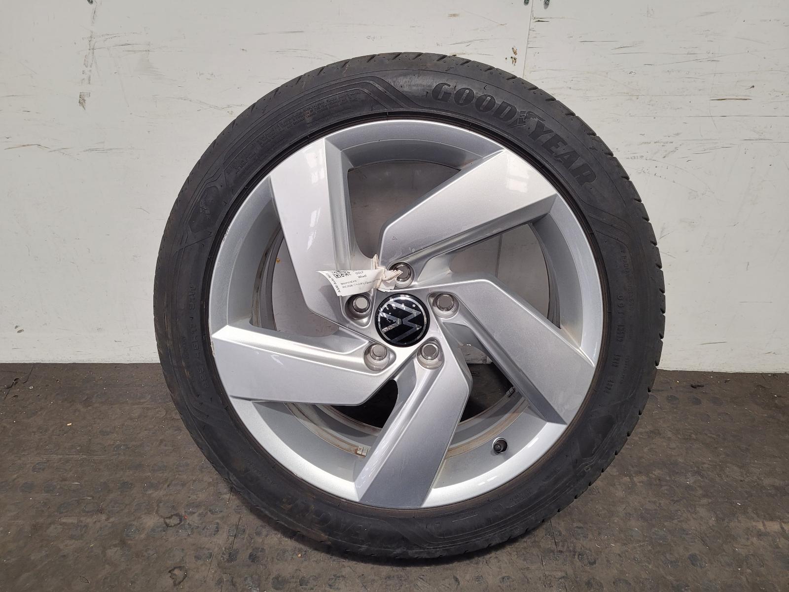 View Auto part Wheel Volkswagen Golf 2025