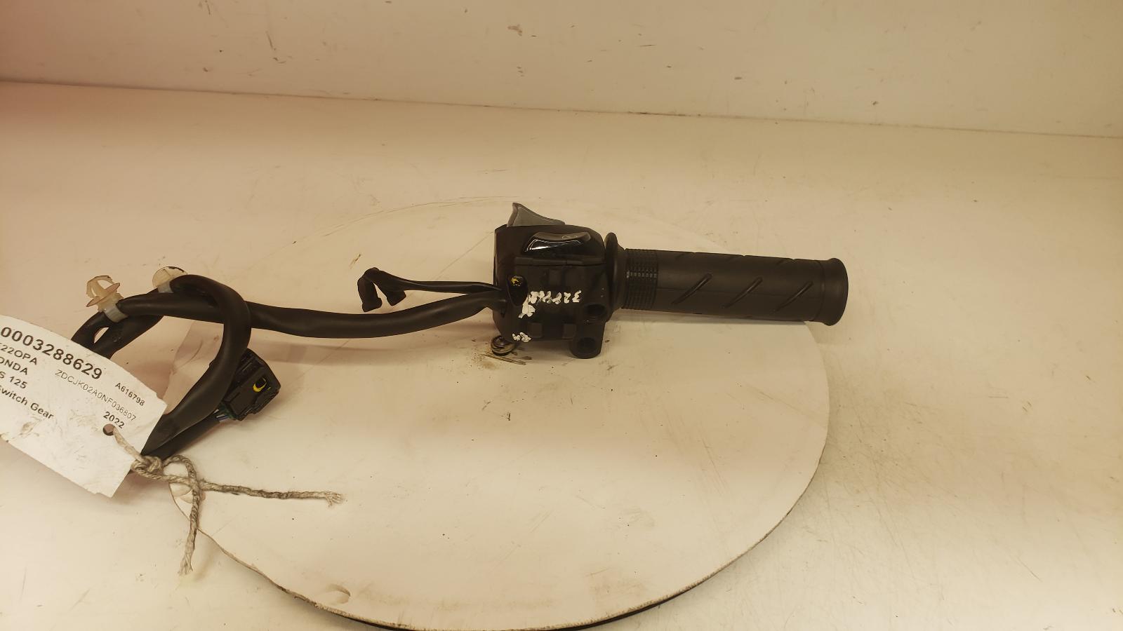 View Auto part RH Switch Gear Honda Nss 125 2022