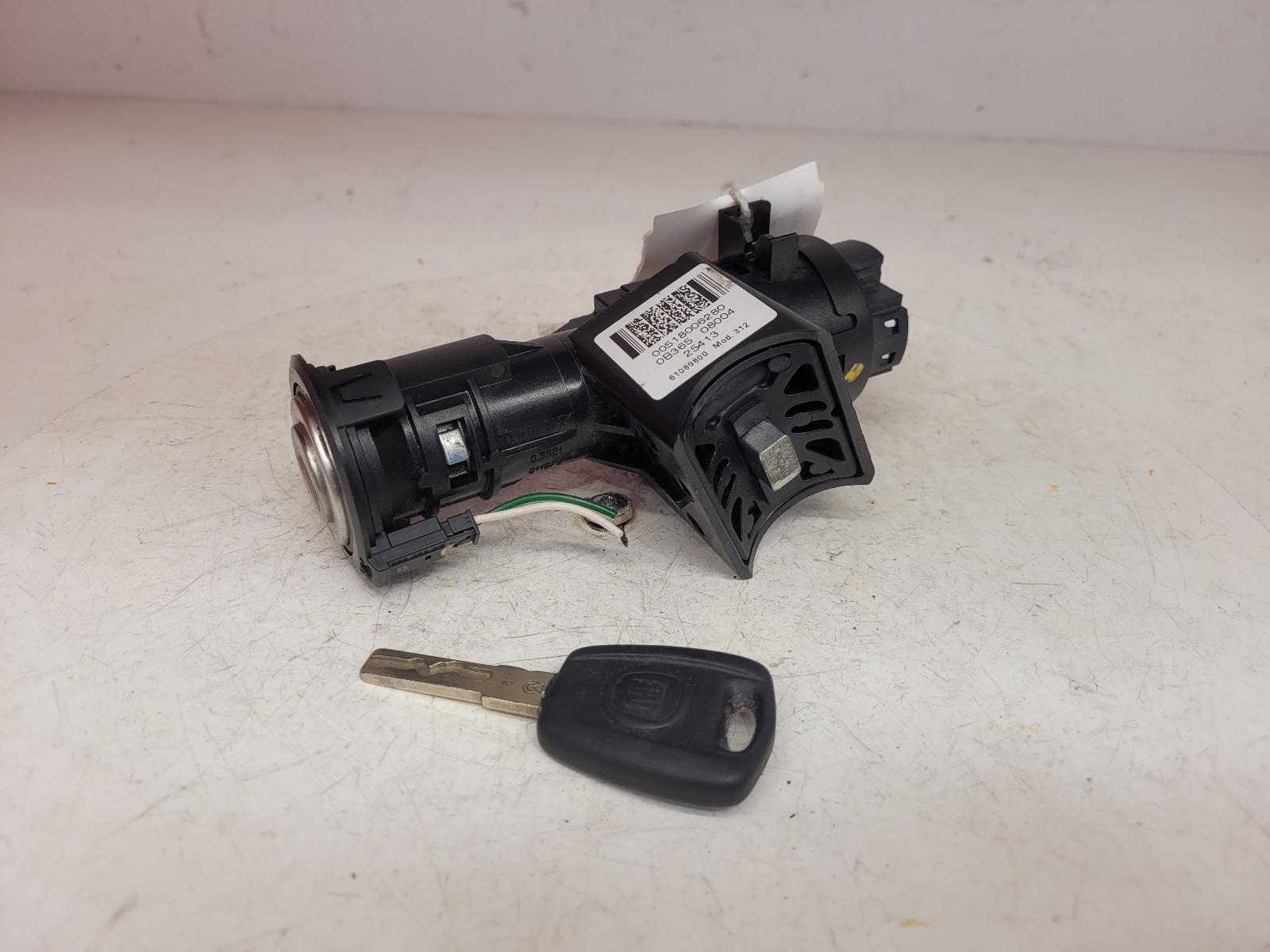 View Auto part Ignition W/Key Fiat 500 2013