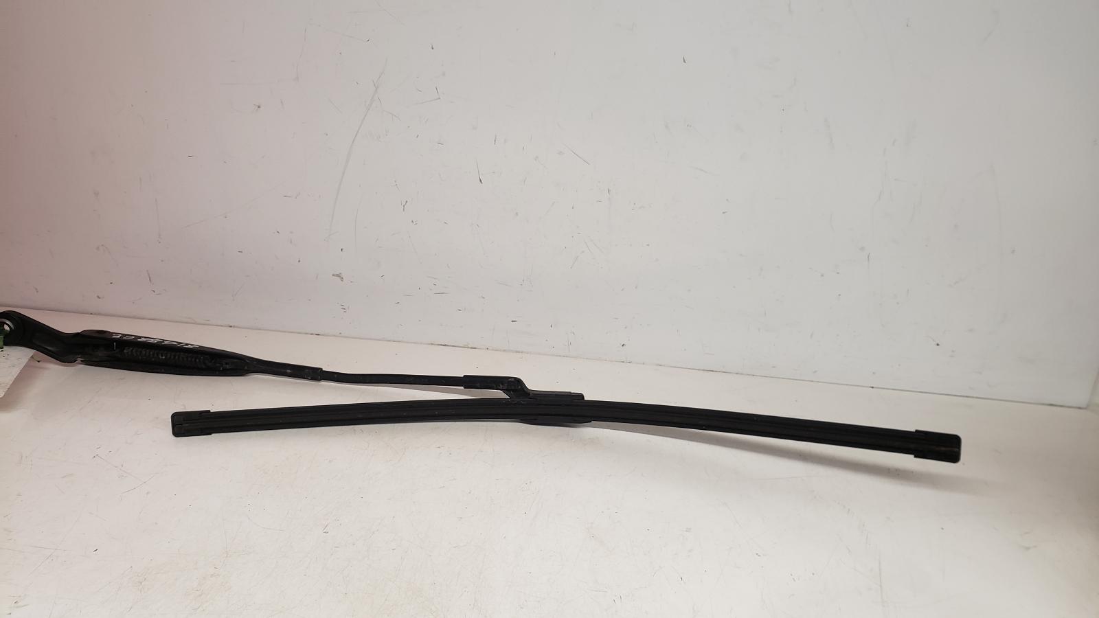 View Auto part Wiper Arm Fiat 500 2009